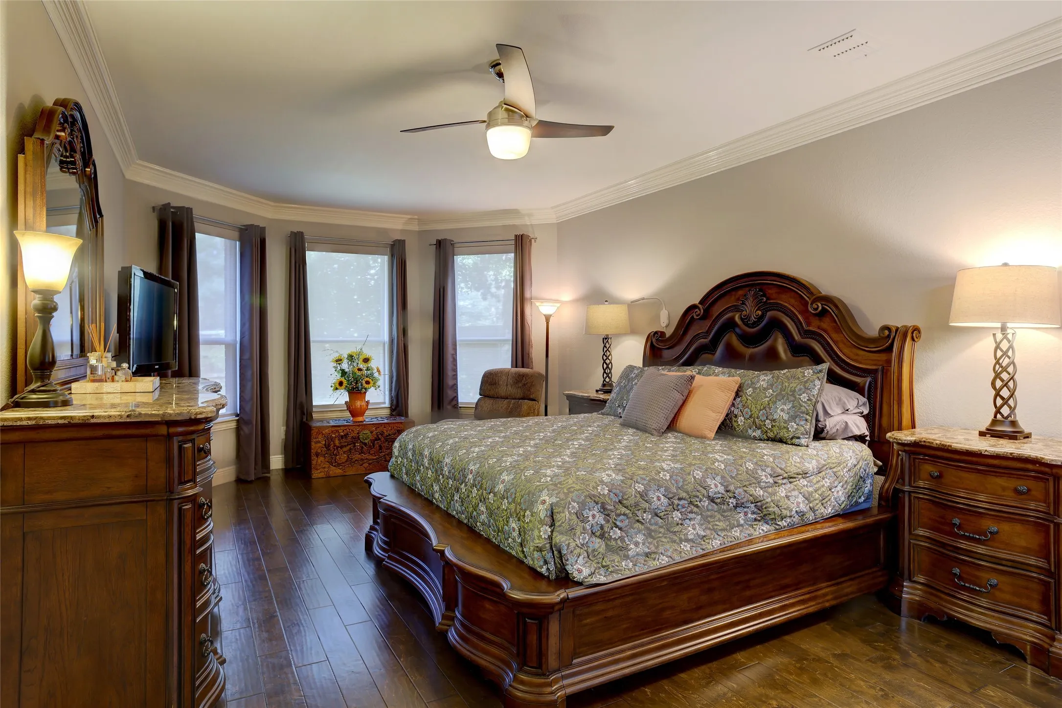 Single Family Residence For Sale in Collin County , 402 Irvine Drive, Allen, Texas 75013, 5 Bedroom, 4 Bathroom, 2 Garage spaces, 2,922 Sqft, built in 1996, mls#21369249, Real Estate Agent in Allen, Homes For Sale in Collin county, Homes For Sale in Allen, Realtor in Allen Texas, Real Estate Brokerage Independent Realty Texas, Luminita Cordes Realtor