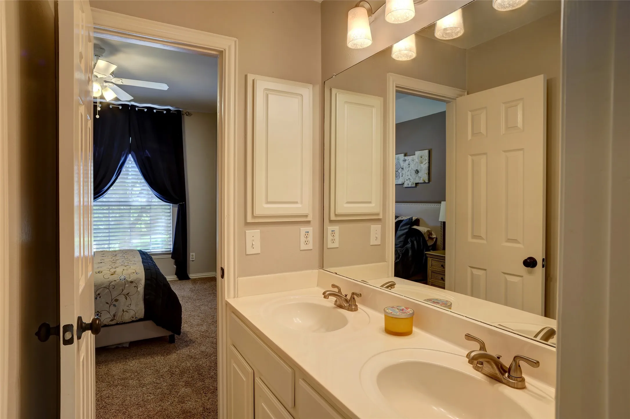 Single Family Residence For Sale in Collin County , 402 Irvine Drive, Allen, Texas 75013, 5 Bedroom, 4 Bathroom, 2 Garage spaces, 2,922 Sqft, built in 1996, mls#21369249, Real Estate Agent in Allen, Homes For Sale in Collin county, Homes For Sale in Allen, Realtor in Allen Texas, Real Estate Brokerage Independent Realty Texas, Luminita Cordes Realtor
