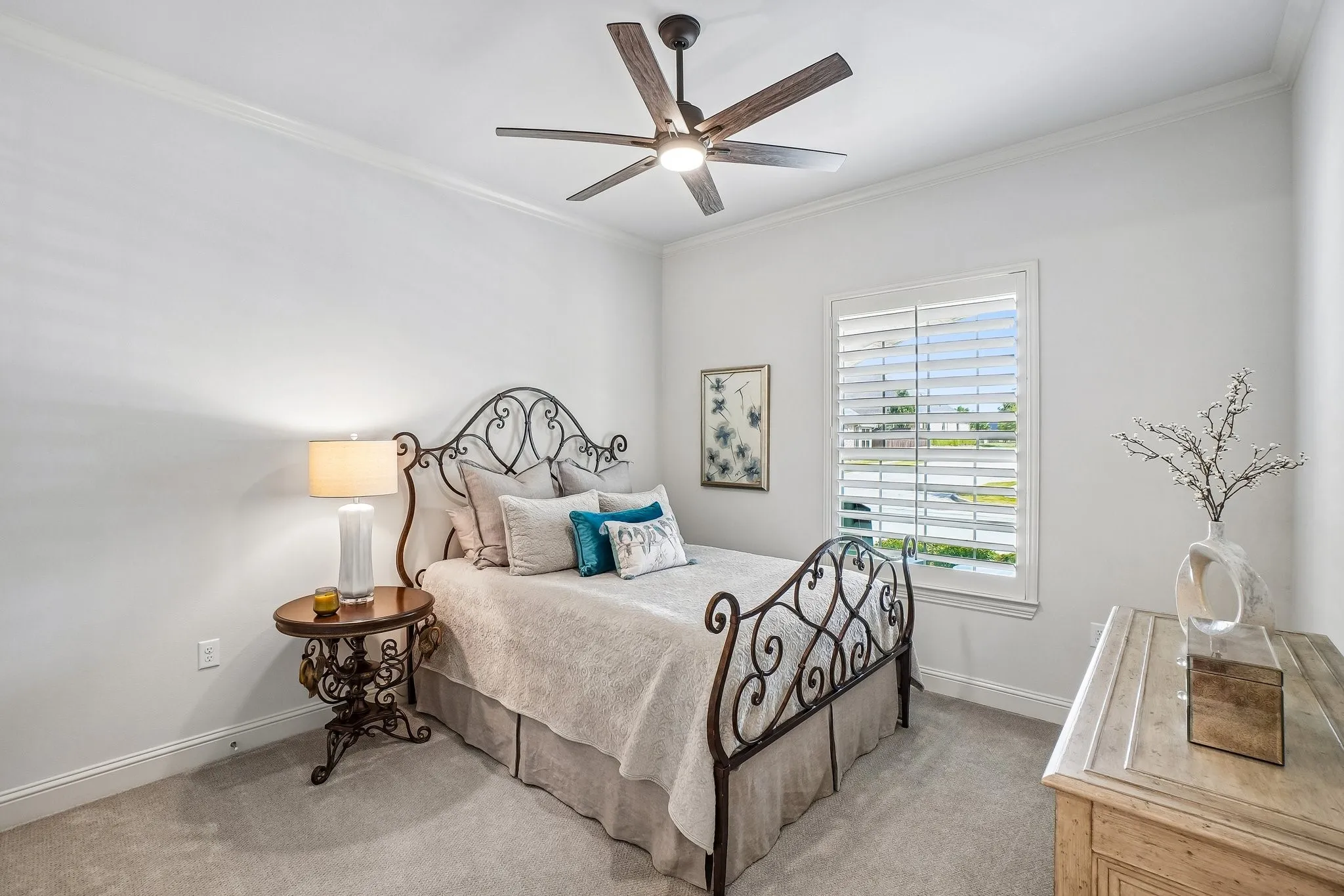 Single Family Residence For Sale in Denton County , 150 Freesia Drive, Flower Mound, Texas 75028, 3 Bedroom, 3 Bathroom, 2 Garage spaces, 3,034 Sqft, built in 2019, mls#21371727, Real Estate Agent in Flower Mound, Homes For Sale in Denton county, Homes For Sale in Flower Mound, Realtor in Flower Mound Texas, Real Estate Brokerage Independent Realty Texas, Luminita Cordes Realtor