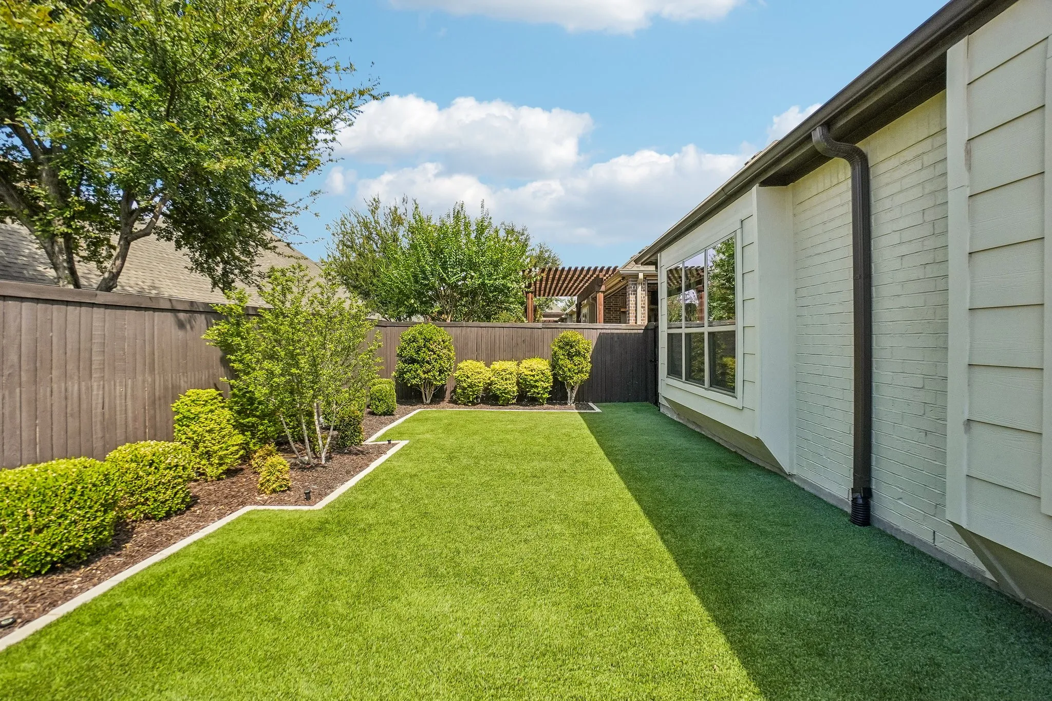 Single Family Residence For Sale in Denton County , 150 Freesia Drive, Flower Mound, Texas 75028, 3 Bedroom, 3 Bathroom, 2 Garage spaces, 3,034 Sqft, built in 2019, mls#21371727, Real Estate Agent in Flower Mound, Homes For Sale in Denton county, Homes For Sale in Flower Mound, Realtor in Flower Mound Texas, Real Estate Brokerage Independent Realty Texas, Luminita Cordes Realtor