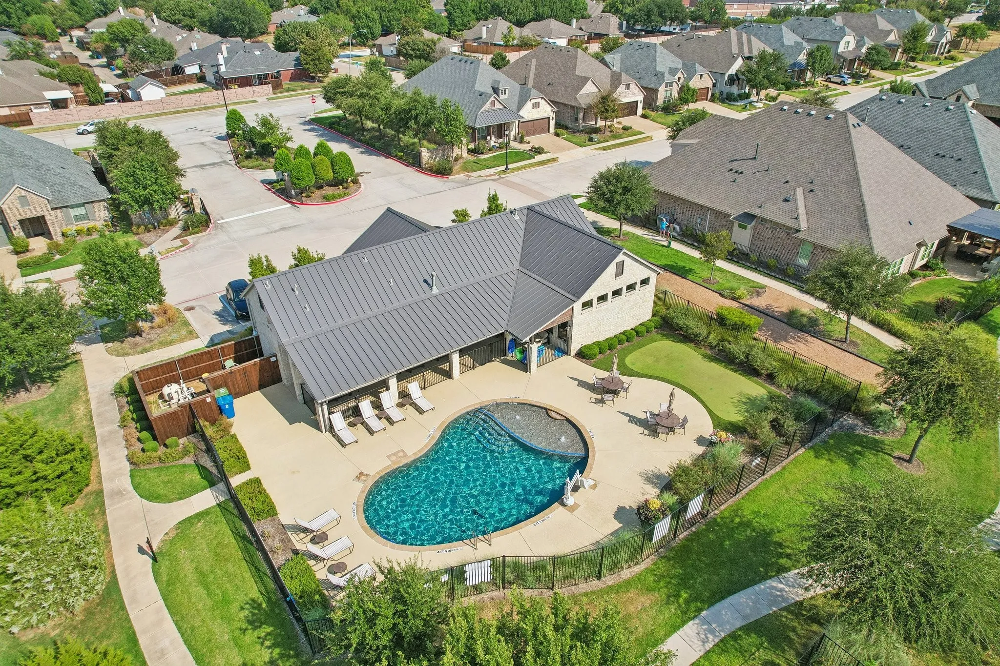 Single Family Residence For Sale in Denton County , 150 Freesia Drive, Flower Mound, Texas 75028, 3 Bedroom, 3 Bathroom, 2 Garage spaces, 3,034 Sqft, built in 2019, mls#21371727, Real Estate Agent in Flower Mound, Homes For Sale in Denton county, Homes For Sale in Flower Mound, Realtor in Flower Mound Texas, Real Estate Brokerage Independent Realty Texas, Luminita Cordes Realtor