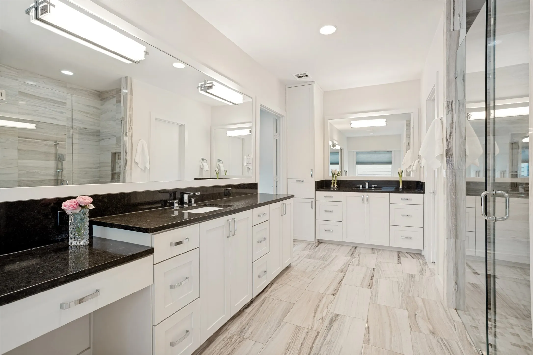 Single Family Residence For Sale in Dallas County , 7714 Roper Street, Dallas, Texas 75209, 4 Bedroom, 3 Bathroom, 2 Garage spaces, 3,713 Sqft, built in 2018, mls#21371203, Real Estate Agent in Dallas, Homes For Sale in Dallas county, Homes For Sale in Dallas, Realtor in Dallas Texas, Real Estate Brokerage Independent Realty Texas, Luminita Cordes Realtor