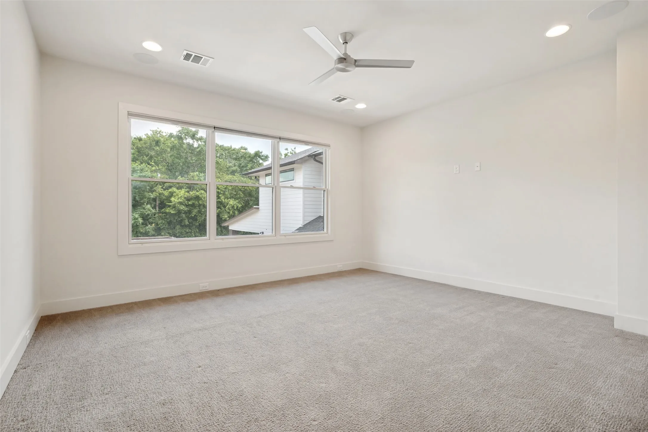 Single Family Residence For Sale in Dallas County , 7714 Roper Street, Dallas, Texas 75209, 4 Bedroom, 3 Bathroom, 2 Garage spaces, 3,713 Sqft, built in 2018, mls#21371203, Real Estate Agent in Dallas, Homes For Sale in Dallas county, Homes For Sale in Dallas, Realtor in Dallas Texas, Real Estate Brokerage Independent Realty Texas, Luminita Cordes Realtor