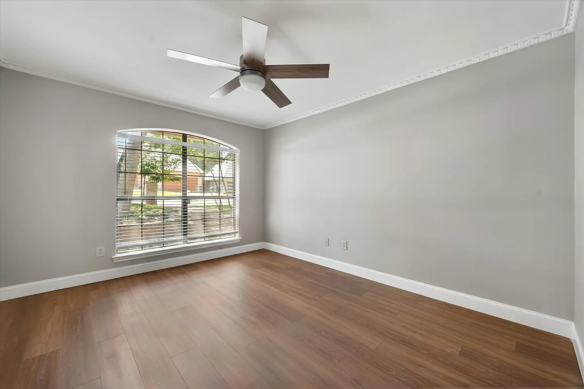 Seconary bedroom