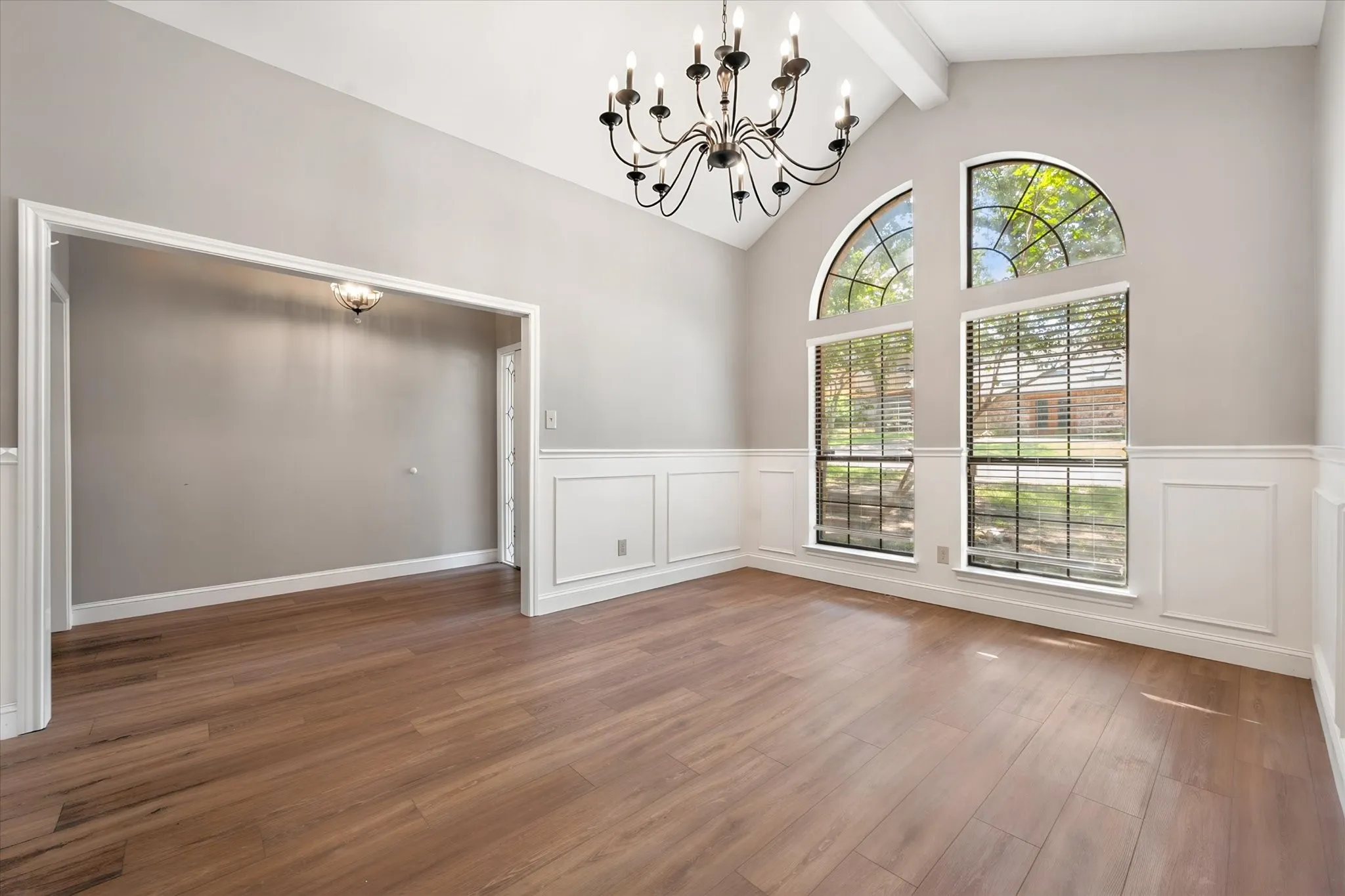 Dining area from the entry