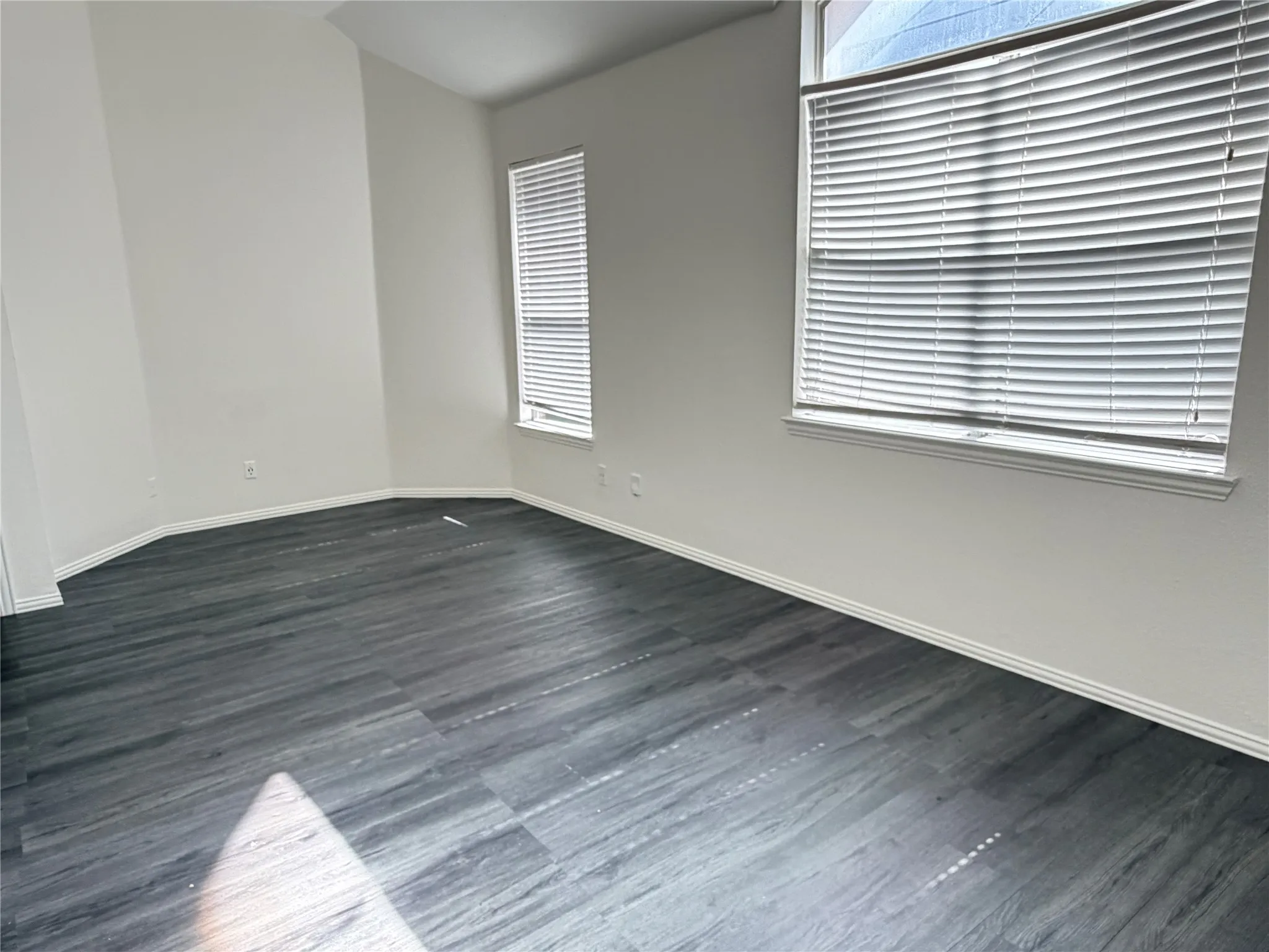 Single Family Residence For Rent in Tarrant County , 4916 Drexel Drive, Fort Worth, Texas 76137, 3 Bedroom, 2 Bathroom, 2 Garage spaces, 1,928 Sqft, built in 1998, mls#21371876, Real Estate Agent in Fort Worth, Homes For Rent in Tarrant county, Homes For Rent in Fort Worth, Realtor in Fort Worth Texas, Real Estate Brokerage Independent Realty Texas, Luminita Cordes Realtor