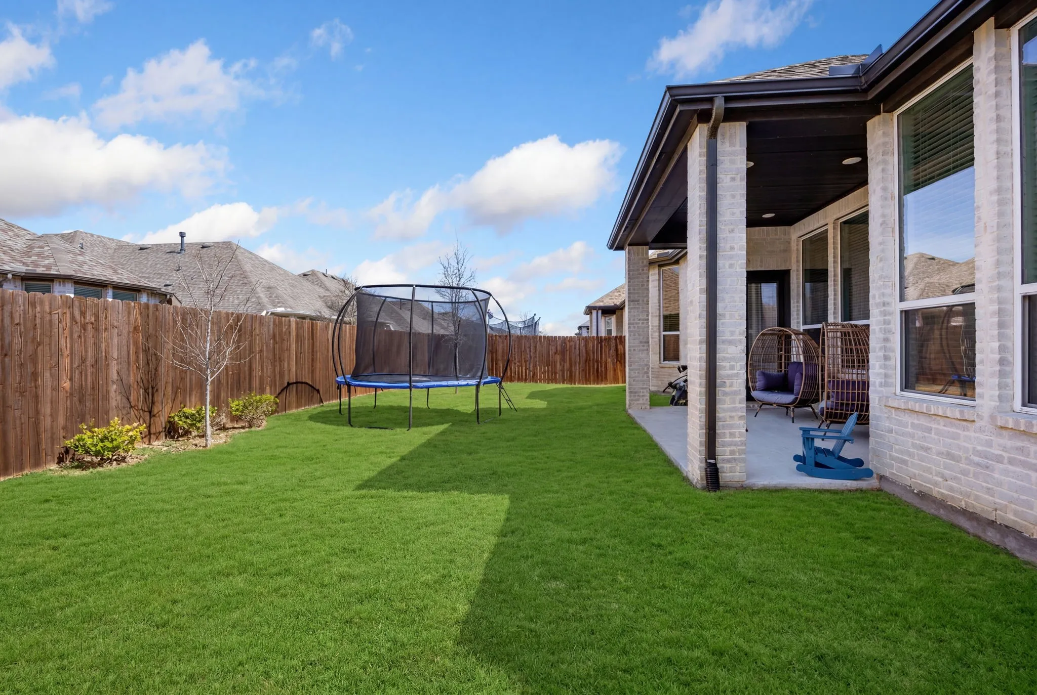 Single Family Residence For Sale in Ellis County , 445 Lost Creek Trail, Waxahachie, Texas 75165, 4 Bedroom, 4 Bathroom, 2 Garage spaces, 2,807 Sqft, built in 2022, mls#21371881, Real Estate Agent in Waxahachie, Homes For Sale in Ellis county, Homes For Sale in Waxahachie, Realtor in Waxahachie Texas, Real Estate Brokerage Independent Realty Texas, Luminita Cordes Realtor
