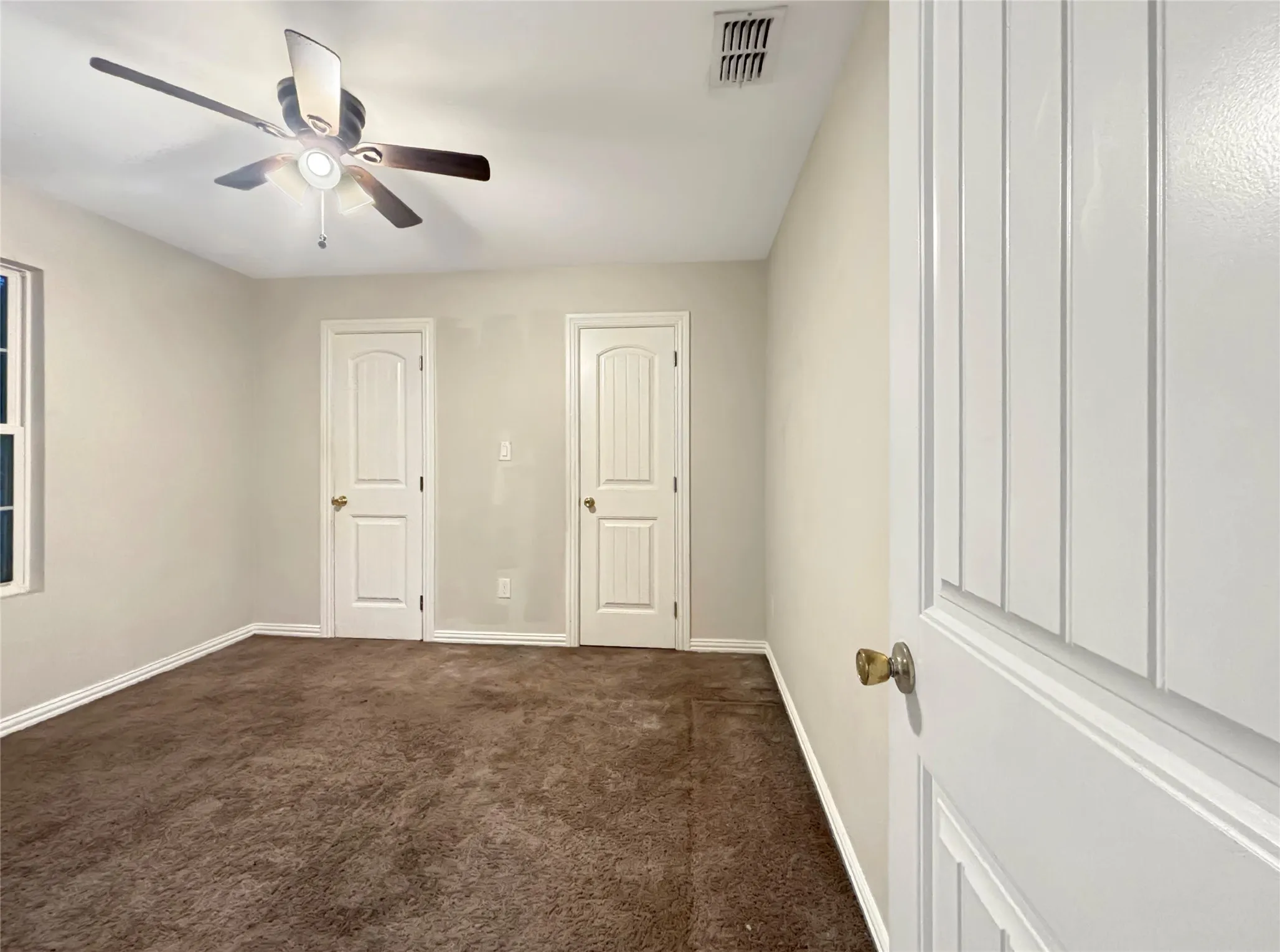 Single Family Residence For Sale in Dallas County , 4831 Burnside Avenue, Dallas, Texas 75216, 4 Bedroom, 2 Bathroom, Garage spaces, 1,636 Sqft, built in 2019, mls#21352541, Real Estate Agent in Dallas, Homes For Sale in Dallas county, Homes For Sale in Dallas, Realtor in Dallas Texas, Real Estate Brokerage Independent Realty Texas, Luminita Cordes Realtor