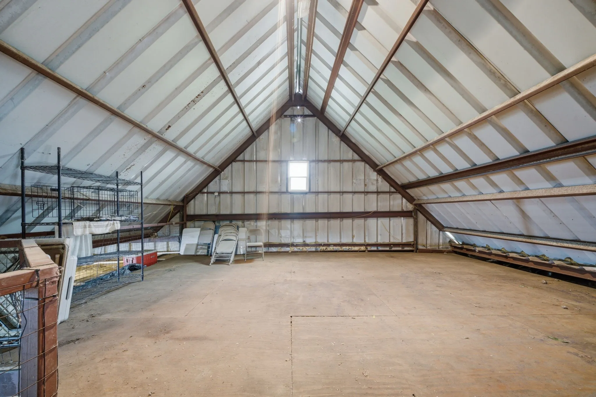 Single Family Residence For Sale in Grayson County , 465 Emberson Ranch Road, Pilot Point, Texas 76258, 4 Bedroom, 3 Bathroom, 2 Garage spaces, 2,200 Sqft, built in 2005, mls#21370072, Real Estate Agent in Pilot Point, Homes For Sale in Grayson county, Homes For Sale in Pilot Point, Realtor in Pilot Point Texas, Real Estate Brokerage Independent Realty Texas, Luminita Cordes Realtor