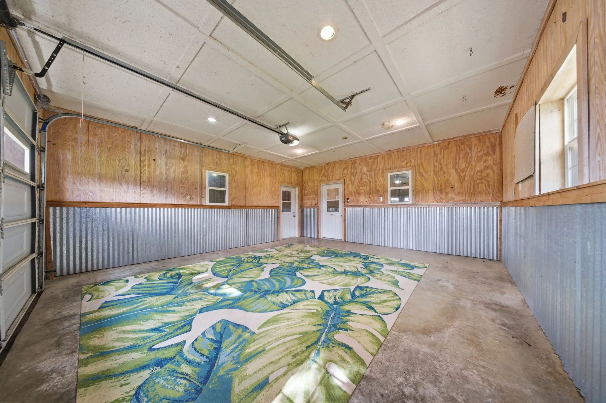 Single Family Residence For Sale in Grayson County , 465 Emberson Ranch Road, Pilot Point, Texas 76258, 4 Bedroom, 3 Bathroom, 2 Garage spaces, 2,200 Sqft, built in 2005, mls#21370072, Real Estate Agent in Pilot Point, Homes For Sale in Grayson county, Homes For Sale in Pilot Point, Realtor in Pilot Point Texas, Real Estate Brokerage Independent Realty Texas, Luminita Cordes Realtor