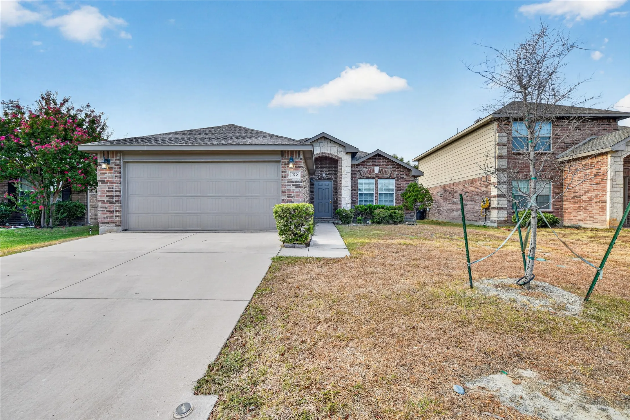 Single Family Residence For Rent in Tarrant County , 320 Chalkstone Drive, Fort Worth, Texas 76131, 3 Bedroom, 2 Bathroom, 2 Garage spaces, 1,407 Sqft, built in 2010, mls#21371897, Real Estate Agent in Fort Worth, Homes For Rent in Tarrant county, Homes For Rent in Fort Worth, Realtor in Fort Worth Texas, Real Estate Brokerage Independent Realty Texas, Luminita Cordes Realtor