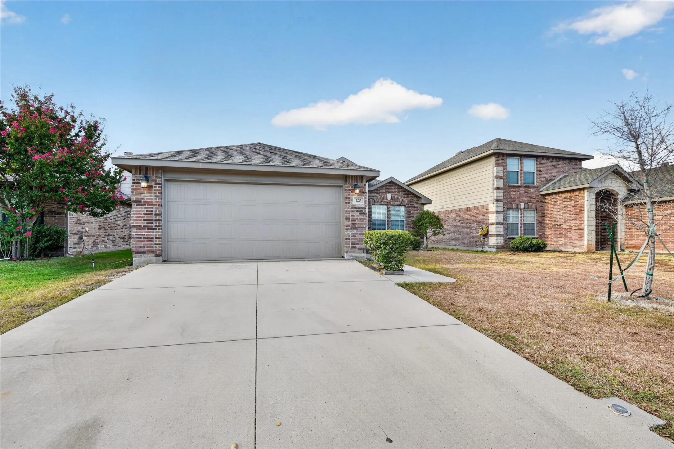Single Family Residence For Rent in Tarrant County , 320 Chalkstone Drive, Fort Worth, Texas 76131, 3 Bedroom, 2 Bathroom, 2 Garage spaces, 1,407 Sqft, built in 2010, mls#21371897, Real Estate Agent in Fort Worth, Homes For Rent in Tarrant county, Homes For Rent in Fort Worth, Realtor in Fort Worth Texas, Real Estate Brokerage Independent Realty Texas, Luminita Cordes Realtor