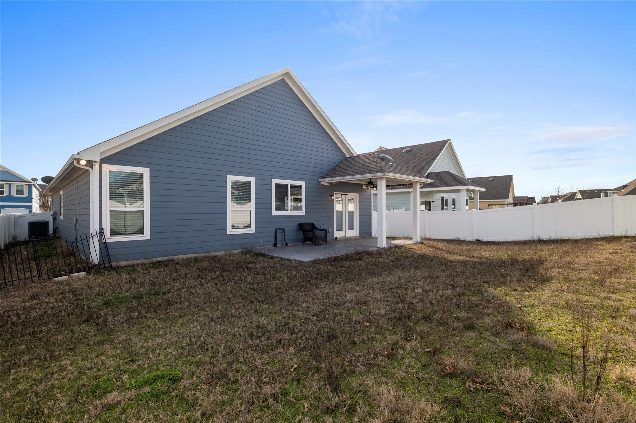 Single Family Residence For Rent in Denton County , 9141 Blackstone Drive, Providence Village, Texas 76227, 3 Bedroom, 2 Bathroom, 2 Garage spaces, 1,808 Sqft, built in 2015, mls#21371239, Real Estate Agent in Providence Village, Homes For Rent in Denton county, Homes For Rent in Providence Village, Realtor in Providence Village Texas, Real Estate Brokerage Independent Realty Texas, Luminita Cordes Realtor