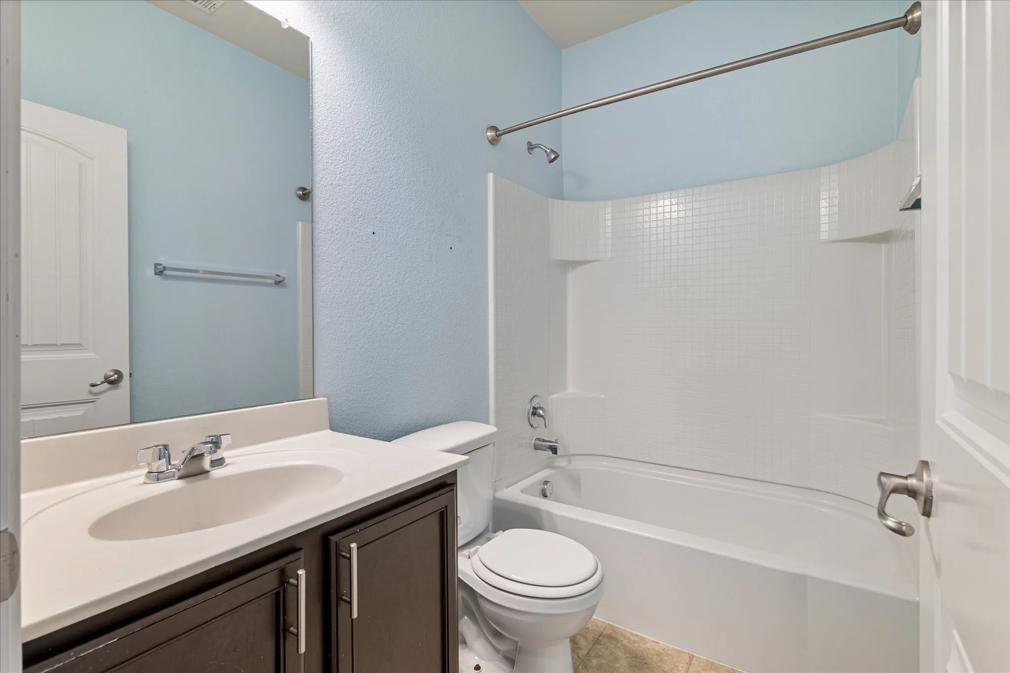 Single Family Residence For Rent in Denton County , 9141 Blackstone Drive, Providence Village, Texas 76227, 3 Bedroom, 2 Bathroom, 2 Garage spaces, 1,808 Sqft, built in 2015, mls#21371239, Real Estate Agent in Providence Village, Homes For Rent in Denton county, Homes For Rent in Providence Village, Realtor in Providence Village Texas, Real Estate Brokerage Independent Realty Texas, Luminita Cordes Realtor