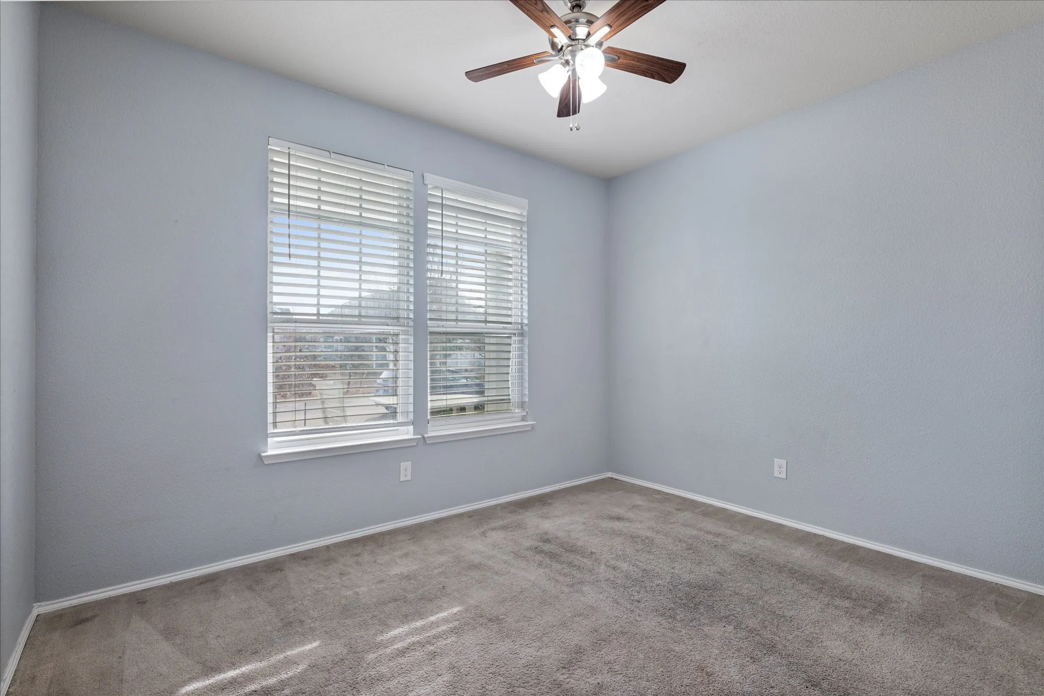 Single Family Residence For Rent in Denton County , 9141 Blackstone Drive, Providence Village, Texas 76227, 3 Bedroom, 2 Bathroom, 2 Garage spaces, 1,808 Sqft, built in 2015, mls#21371239, Real Estate Agent in Providence Village, Homes For Rent in Denton county, Homes For Rent in Providence Village, Realtor in Providence Village Texas, Real Estate Brokerage Independent Realty Texas, Luminita Cordes Realtor