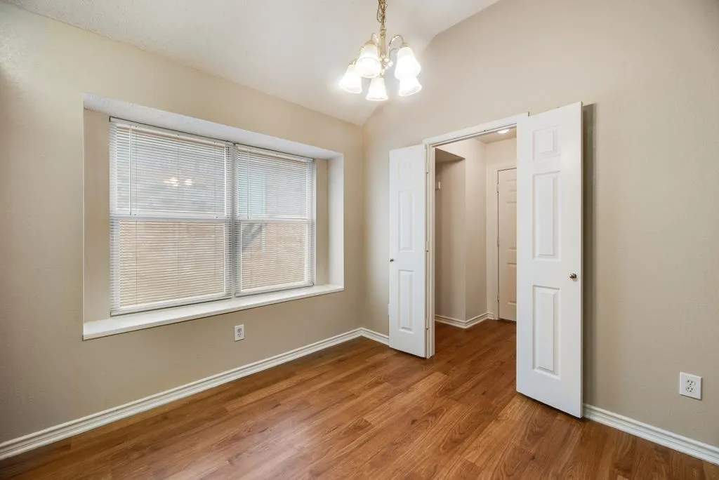 Single Family Residence For Rent in Dallas County , 1557 Aberdeen Drive, Lancaster, Texas 75134, 4 Bedroom, 2 Bathroom, 2 Garage spaces, 2,744 Sqft, built in 2001, mls#21371901, Real Estate Agent in Lancaster, Homes For Rent in Dallas county, Homes For Rent in Lancaster, Realtor in Lancaster Texas, Real Estate Brokerage Independent Realty Texas, Luminita Cordes Realtor