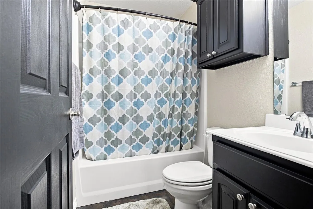 Single Family Residence For Sale in Fannin County , 104 Butler Street, Savoy, Texas 75479, 3 Bedroom, 2 Bathroom, 2 Garage spaces, 1,601 Sqft, built in 2006, mls#21371485, Real Estate Agent in Savoy, Homes For Sale in Fannin county, Homes For Sale in Savoy, Realtor in Savoy Texas, Real Estate Brokerage Independent Realty Texas, Luminita Cordes Realtor