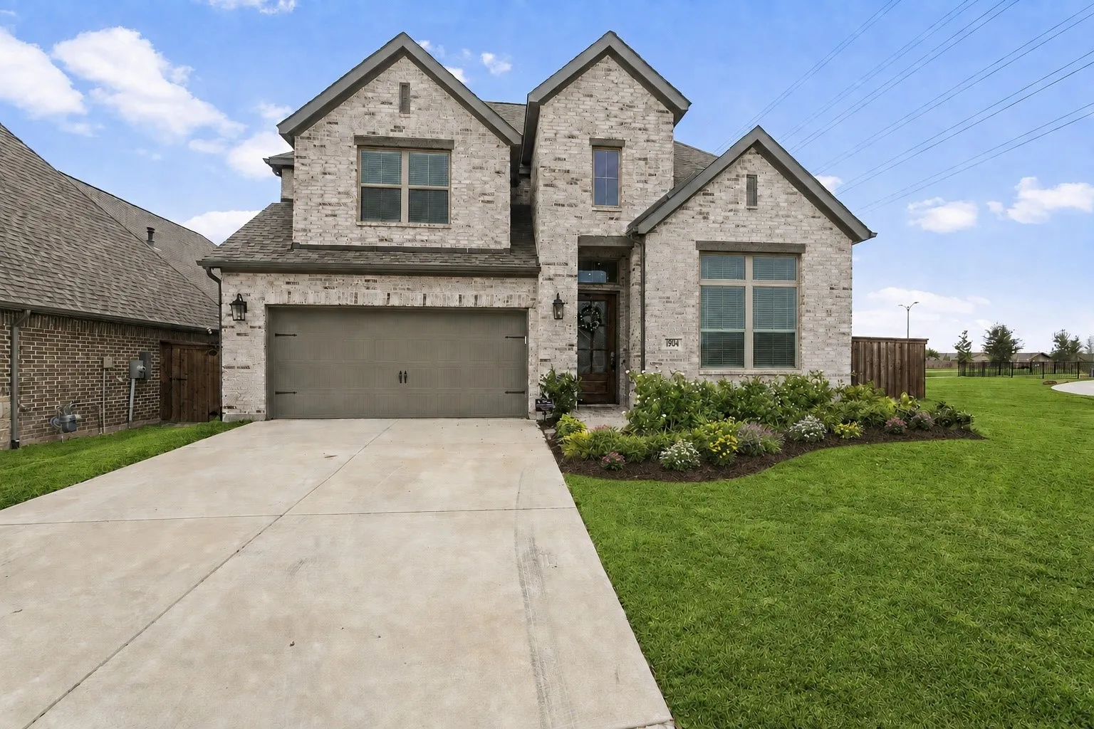 Single Family Residence For Sale in Collin County , 1904 Song Sparrow Lane, Mc Kinney, Texas 75071, 4 Bedroom, 4 Bathroom, 3 Garage spaces, 3,069 Sqft, built in 2023, mls#21366830, Real Estate Agent in Mc Kinney, Homes For Sale in Collin county, Homes For Sale in Mc Kinney, Realtor in Mc Kinney Texas, Real Estate Brokerage Independent Realty Texas, Luminita Cordes Realtor