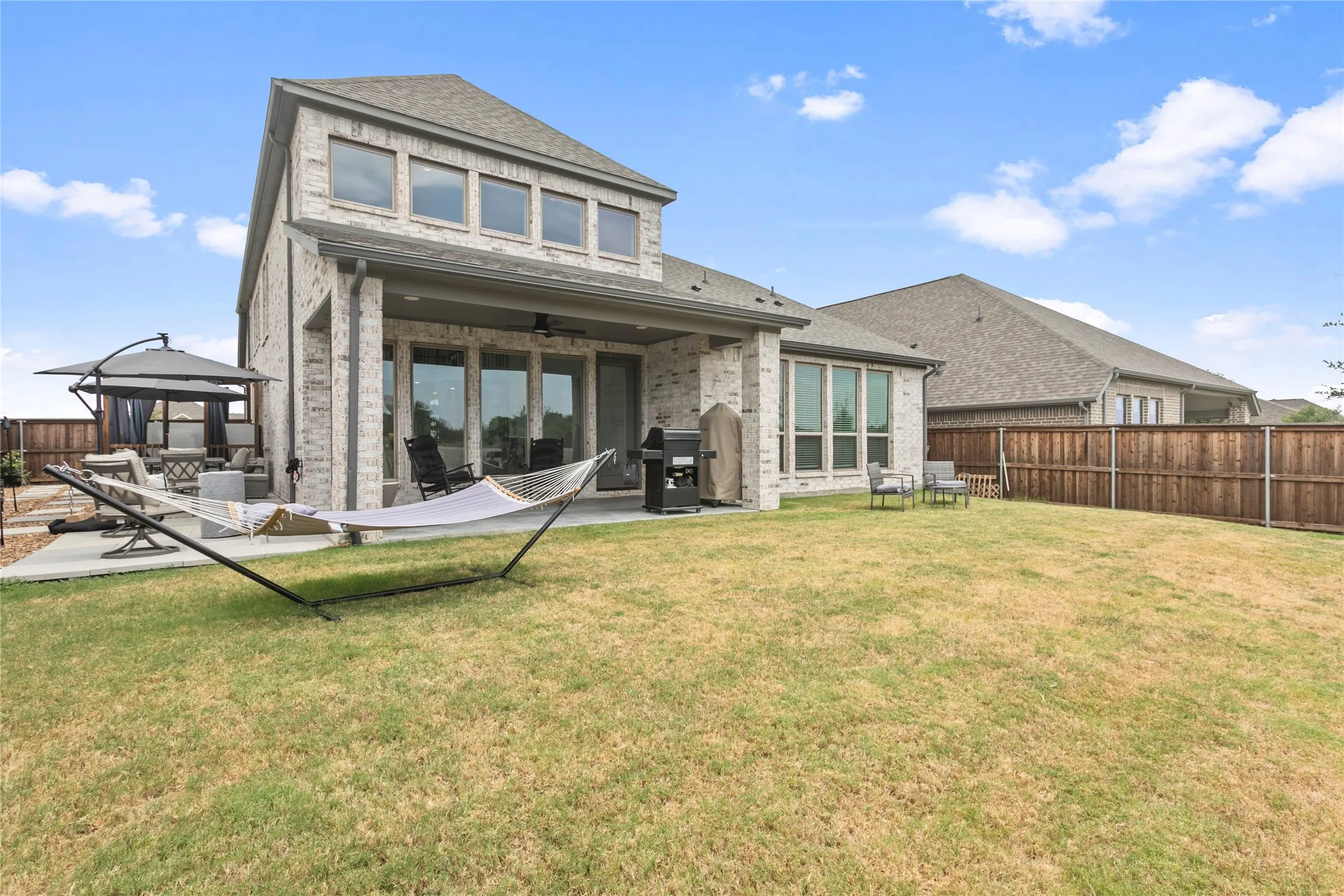 Single Family Residence For Sale in Collin County , 1904 Song Sparrow Lane, Mc Kinney, Texas 75071, 4 Bedroom, 4 Bathroom, 3 Garage spaces, 3,069 Sqft, built in 2023, mls#21366830, Real Estate Agent in Mc Kinney, Homes For Sale in Collin county, Homes For Sale in Mc Kinney, Realtor in Mc Kinney Texas, Real Estate Brokerage Independent Realty Texas, Luminita Cordes Realtor