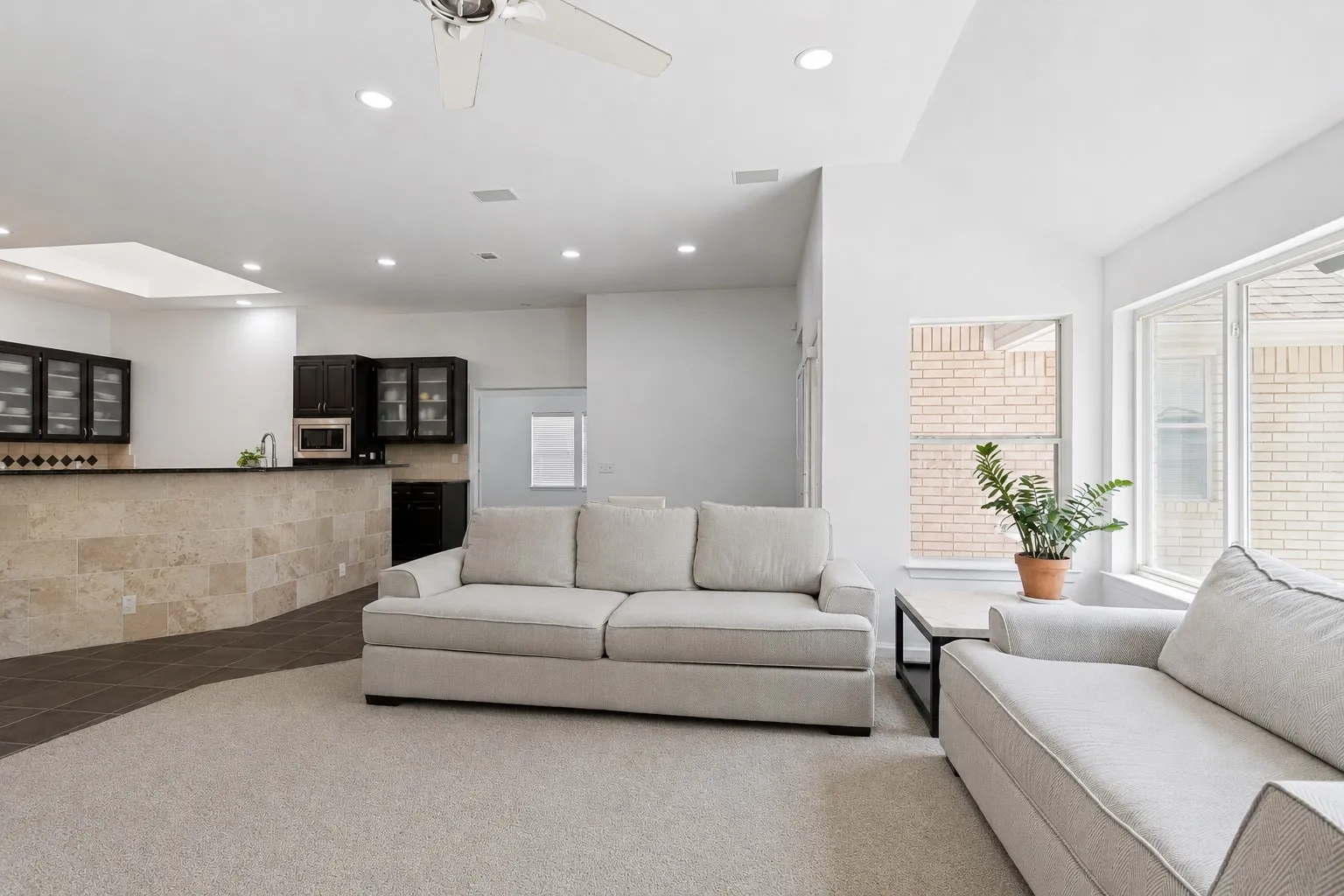 Single Family Residence For Sale in Collin County , 2920 Winding Creek Drive, Plano, Texas 75023, 4 Bedroom, 3 Bathroom, 2 Garage spaces, 3,166 Sqft, built in 1992, mls#21370056, Real Estate Agent in Plano, Homes For Sale in Collin county, Homes For Sale in Plano, Realtor in Plano Texas, Real Estate Brokerage Independent Realty Texas, Luminita Cordes Realtor