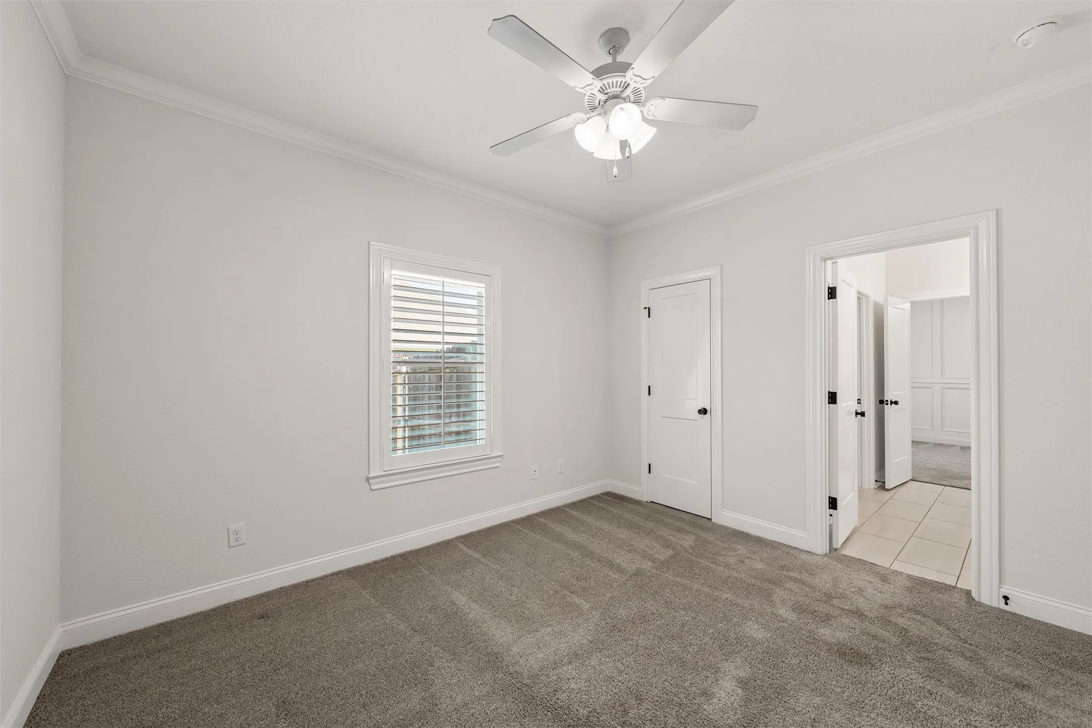 Single Family Residence For Sale in Mc Lennan County , 324 Stone Manor Drive, Mc Gregor, Texas 76657, 4 Bedroom, 4 Bathroom, 3 Garage spaces, 3,040 Sqft, built in 2019, mls#21371045, Real Estate Agent in Mc Gregor, Homes For Sale in Mc Lennan county, Homes For Sale in Mc Gregor, Realtor in Mc Gregor Texas, Real Estate Brokerage Independent Realty Texas, Luminita Cordes Realtor