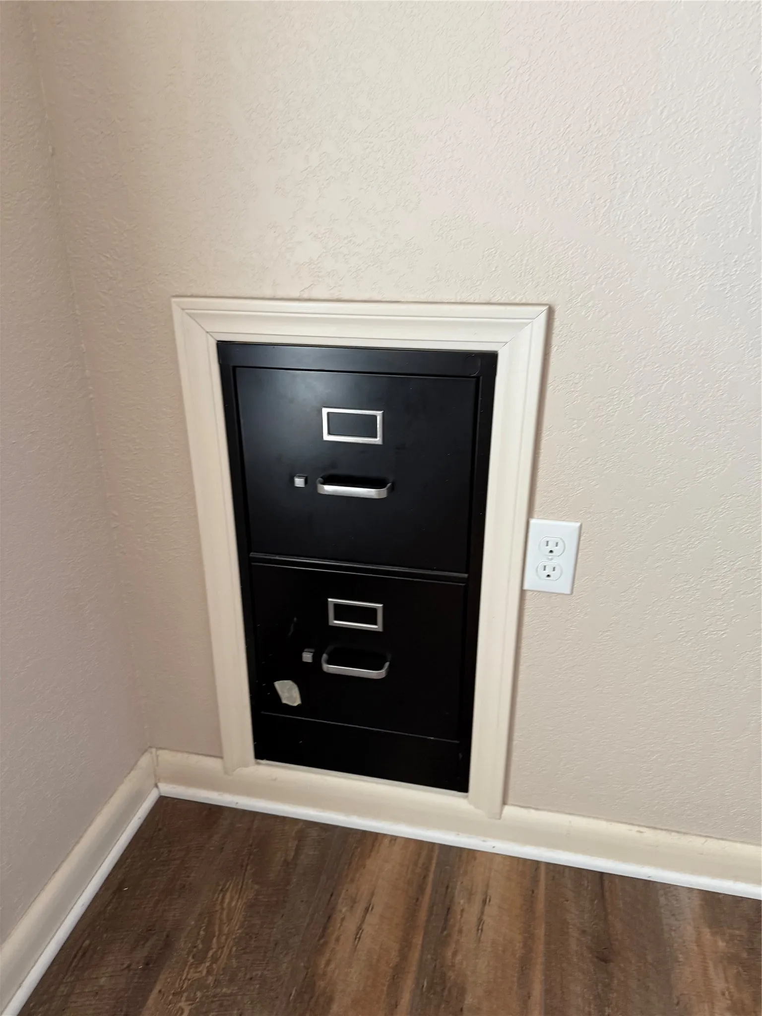 Single Family Residence For Rent in Montague County , 517 E Locust Street, Nocona, Texas 76255, 3 Bedroom, 2 Bathroom, 2 Garage spaces, 2,088 Sqft, built in 1984, mls#21371829, Real Estate Agent in Nocona, Homes For Rent in Montague county, Homes For Rent in Nocona, Realtor in Nocona Texas, Real Estate Brokerage Independent Realty Texas, Luminita Cordes Realtor
