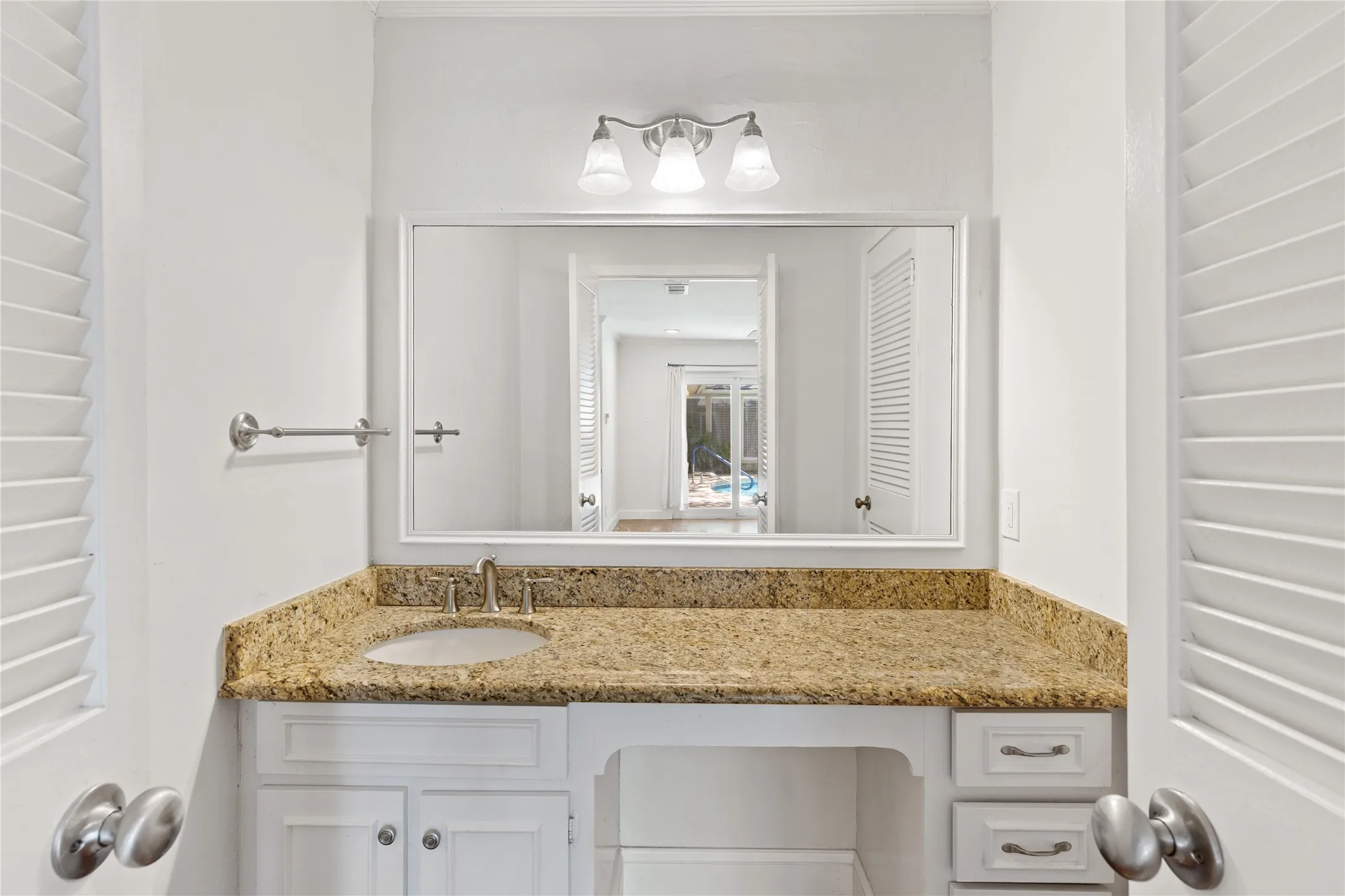 Split Primary Vanities
