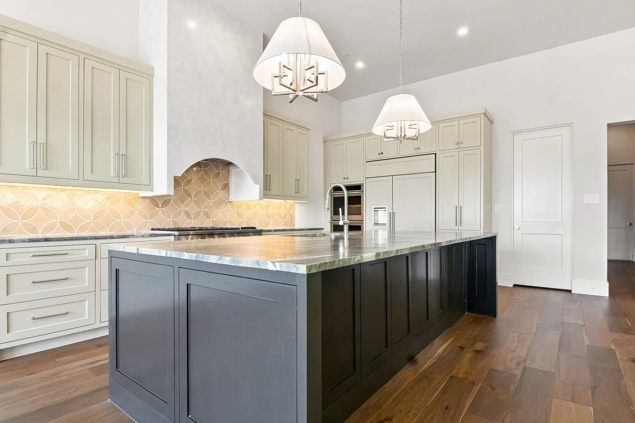 Single Family Residence For Sale in Tarrant County , 116 Murano Place, Southlake, Texas 76092, 4 Bedroom, 6 Bathroom, 2 Garage spaces, 4,625 Sqft, built in 2026, mls#21304042, Real Estate Agent in Southlake, Homes For Sale in Tarrant county, Homes For Sale in Southlake, Realtor in Southlake Texas, Real Estate Brokerage Independent Realty Texas, Luminita Cordes Realtor
