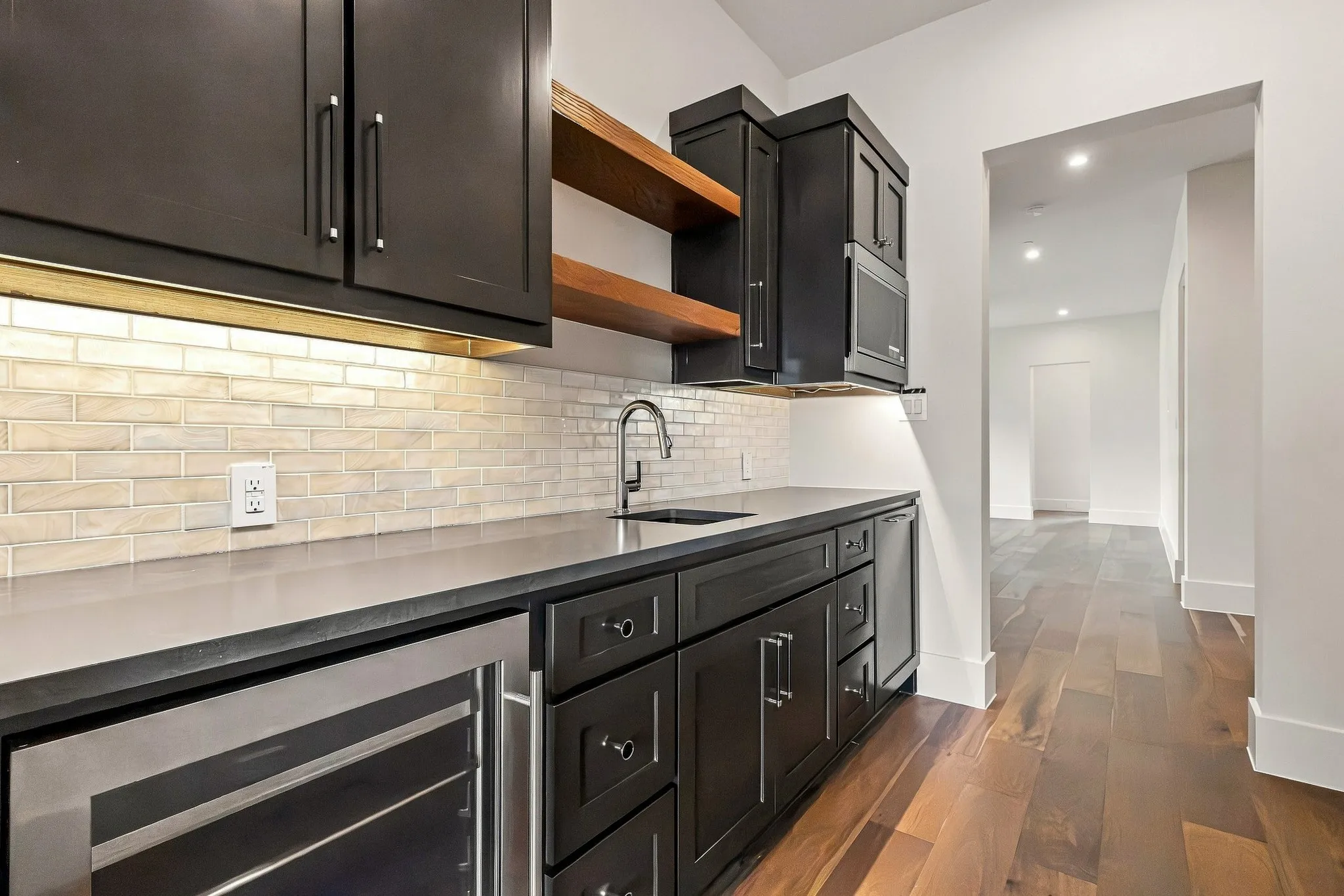 Single Family Residence For Sale in Tarrant County , 116 Murano Place, Southlake, Texas 76092, 4 Bedroom, 6 Bathroom, 2 Garage spaces, 4,625 Sqft, built in 2026, mls#21304042, Real Estate Agent in Southlake, Homes For Sale in Tarrant county, Homes For Sale in Southlake, Realtor in Southlake Texas, Real Estate Brokerage Independent Realty Texas, Luminita Cordes Realtor