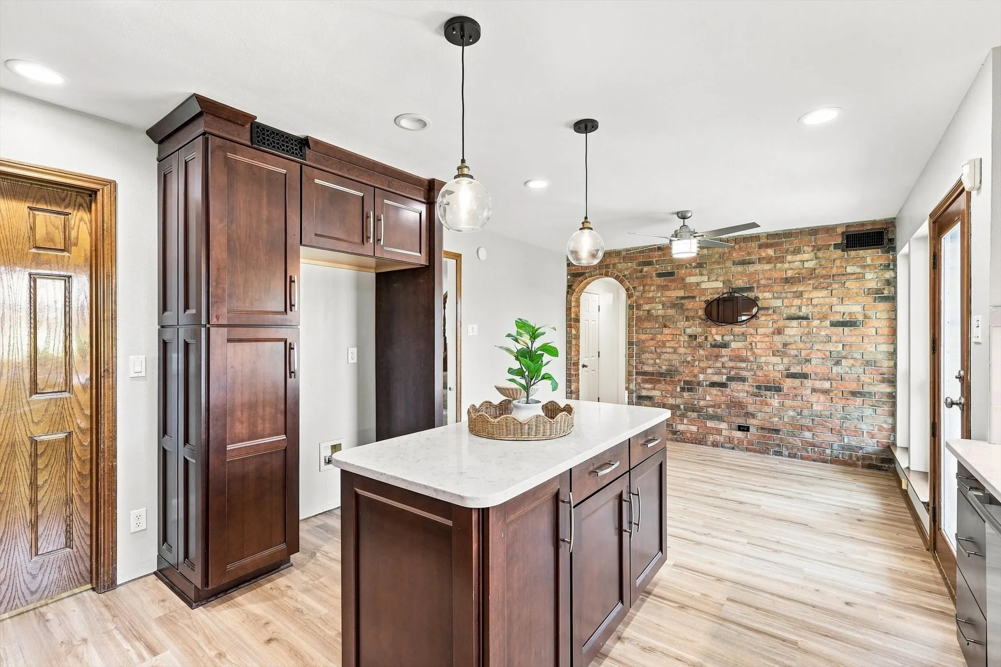Single Family Residence For Sale in Denton County , 1222 Dentonshire Drive, Carrollton, Texas 75007, 4 Bedroom, 3 Bathroom, 2 Garage spaces, 2,568 Sqft, built in 1987, mls#21369259, Real Estate Agent in Carrollton, Homes For Sale in Denton county, Homes For Sale in Carrollton, Realtor in Carrollton Texas, Real Estate Brokerage Independent Realty Texas, Luminita Cordes Realtor