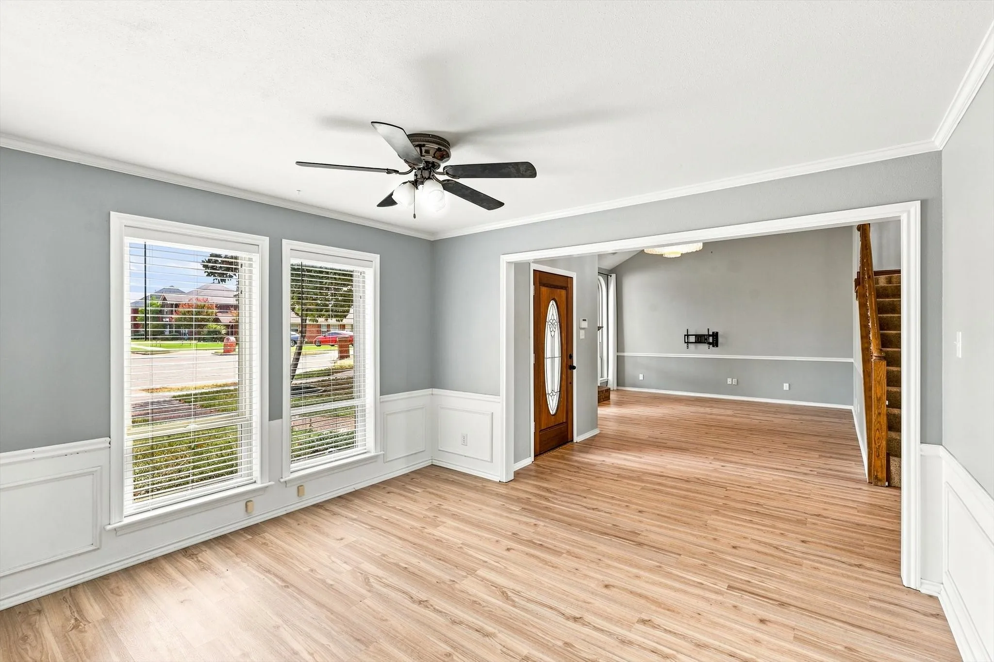 Single Family Residence For Sale in Denton County , 1222 Dentonshire Drive, Carrollton, Texas 75007, 4 Bedroom, 3 Bathroom, 2 Garage spaces, 2,568 Sqft, built in 1987, mls#21369259, Real Estate Agent in Carrollton, Homes For Sale in Denton county, Homes For Sale in Carrollton, Realtor in Carrollton Texas, Real Estate Brokerage Independent Realty Texas, Luminita Cordes Realtor