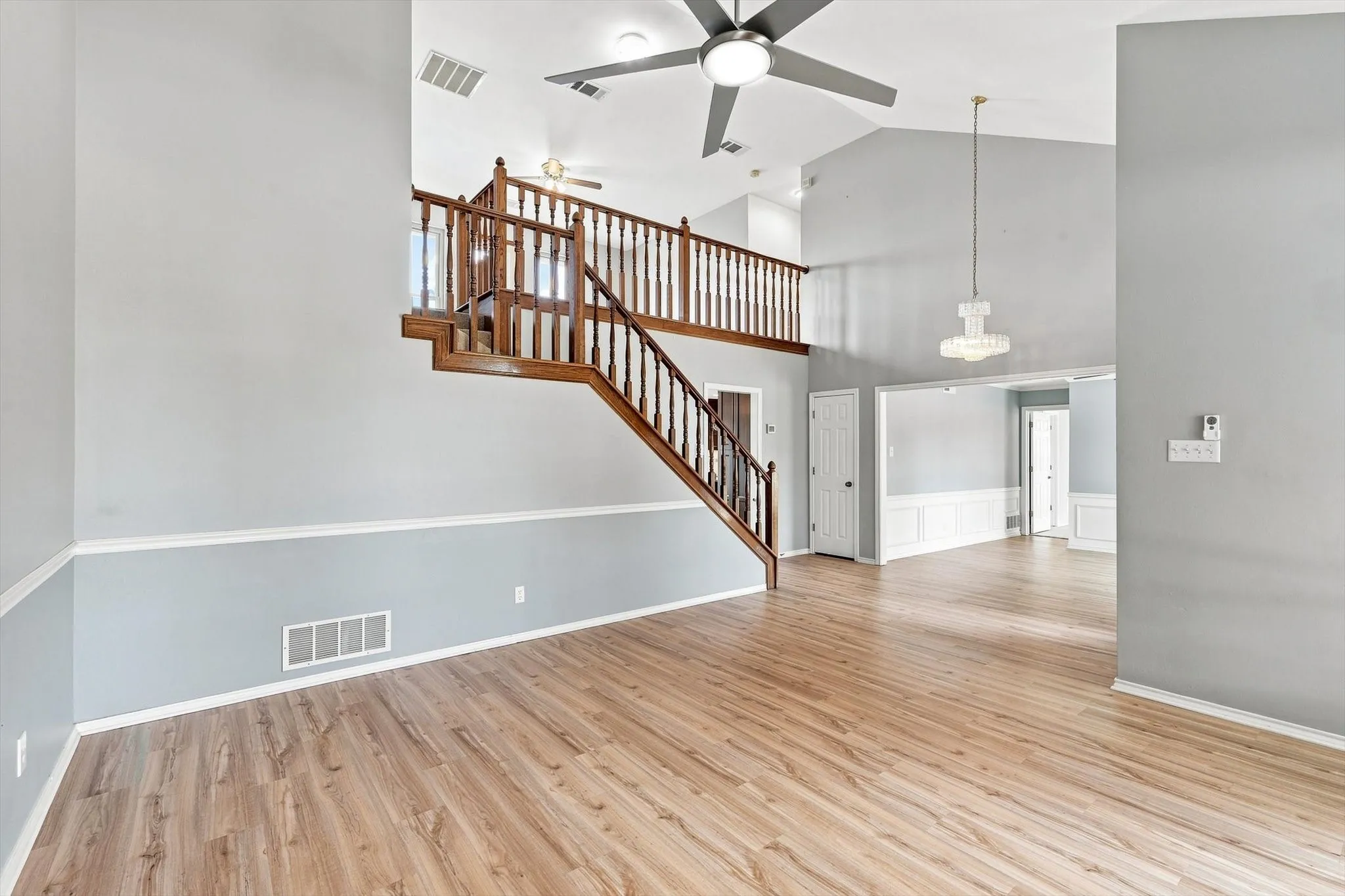 Single Family Residence For Sale in Denton County , 1222 Dentonshire Drive, Carrollton, Texas 75007, 4 Bedroom, 3 Bathroom, 2 Garage spaces, 2,568 Sqft, built in 1987, mls#21369259, Real Estate Agent in Carrollton, Homes For Sale in Denton county, Homes For Sale in Carrollton, Realtor in Carrollton Texas, Real Estate Brokerage Independent Realty Texas, Luminita Cordes Realtor