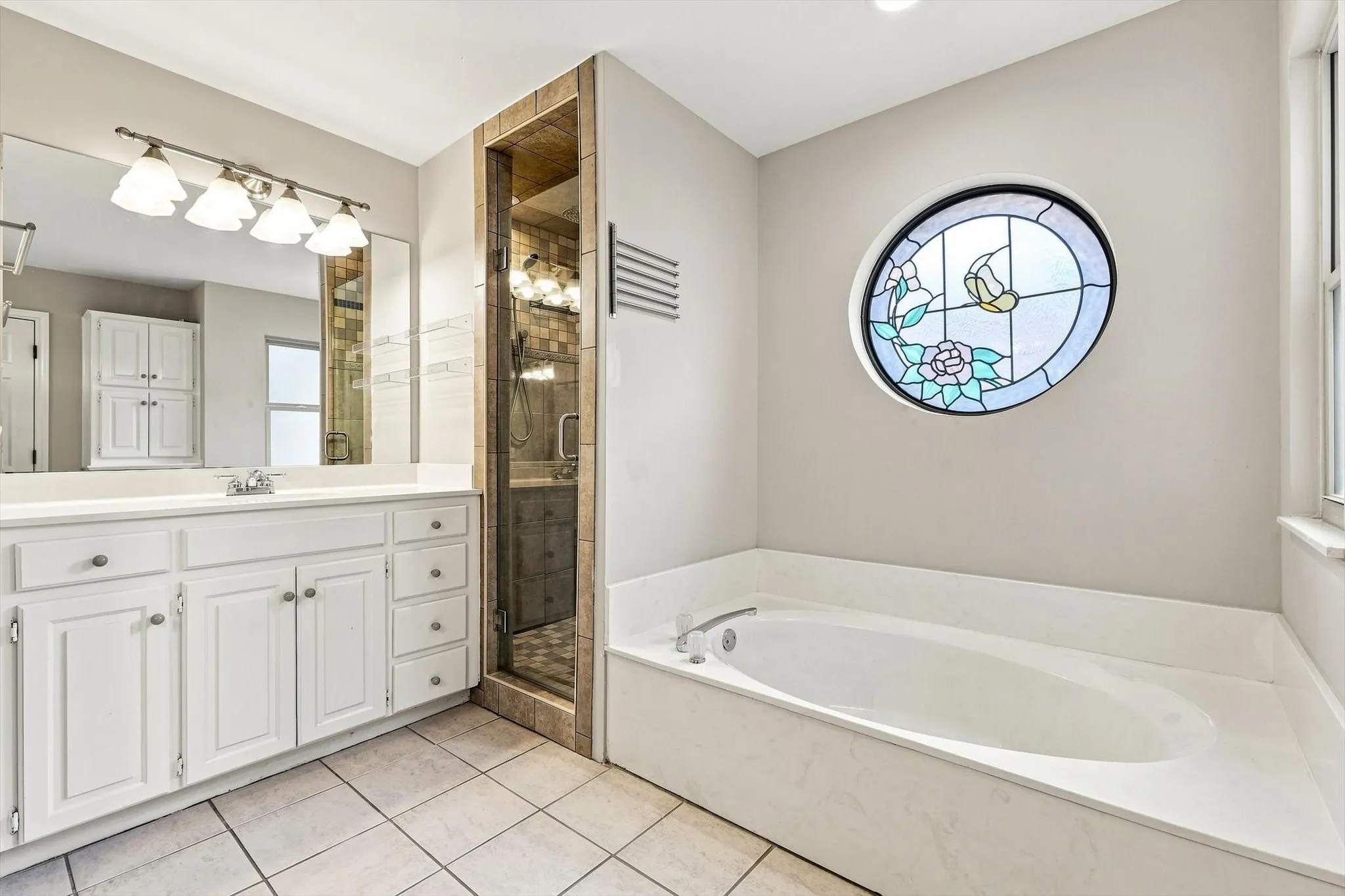 Single Family Residence For Sale in Denton County , 1222 Dentonshire Drive, Carrollton, Texas 75007, 4 Bedroom, 3 Bathroom, 2 Garage spaces, 2,568 Sqft, built in 1987, mls#21369259, Real Estate Agent in Carrollton, Homes For Sale in Denton county, Homes For Sale in Carrollton, Realtor in Carrollton Texas, Real Estate Brokerage Independent Realty Texas, Luminita Cordes Realtor