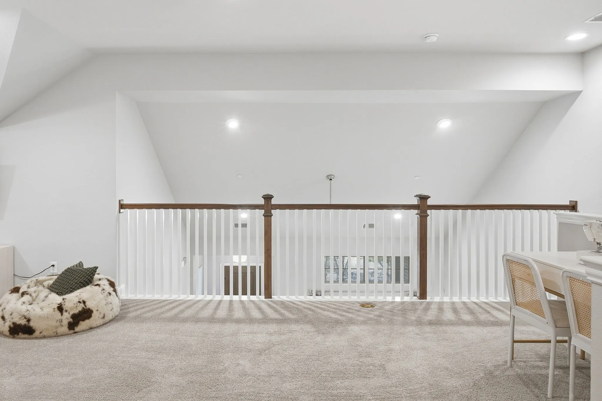 Single Family Residence For Sale in Collin County , 404 S State Highway 5, Fairview, Texas 75069, 3 Bedroom, 3 Bathroom, 2 Garage spaces, 1,962 Sqft, built in 2018, mls#21350748, Real Estate Agent in Fairview, Homes For Sale in Collin county, Homes For Sale in Fairview, Realtor in Fairview Texas, Real Estate Brokerage Independent Realty Texas, Luminita Cordes Realtor