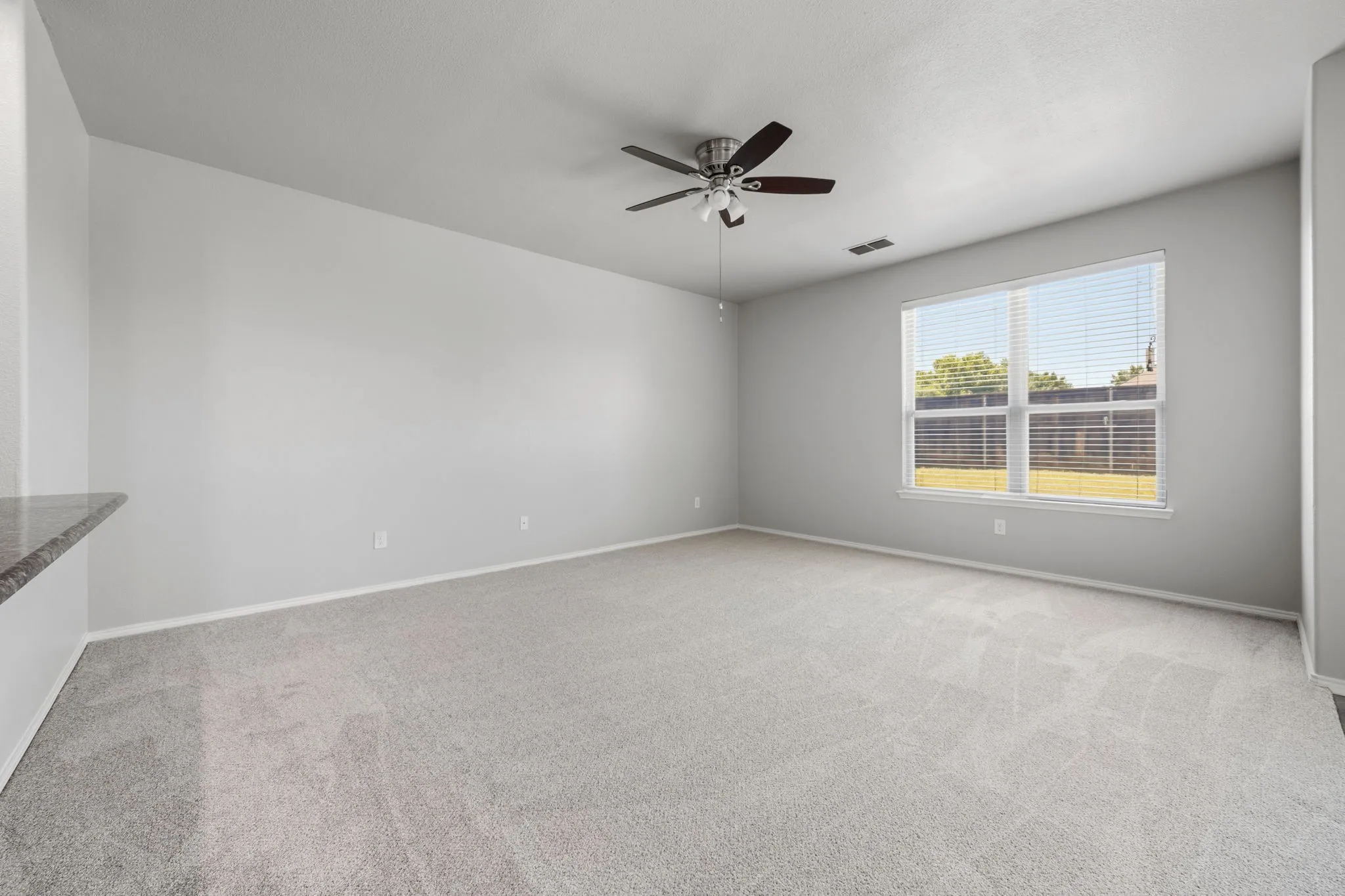 Single Family Residence For Sale in Collin County , 1307 Hidden Valley Drive, Wylie, Texas 75098, 3 Bedroom, 3 Bathroom, 2 Garage spaces, 2,622 Sqft, built in 2013, mls#21369901, Real Estate Agent in Wylie, Homes For Sale in Collin county, Homes For Sale in Wylie, Realtor in Wylie Texas, Real Estate Brokerage Independent Realty Texas, Luminita Cordes Realtor