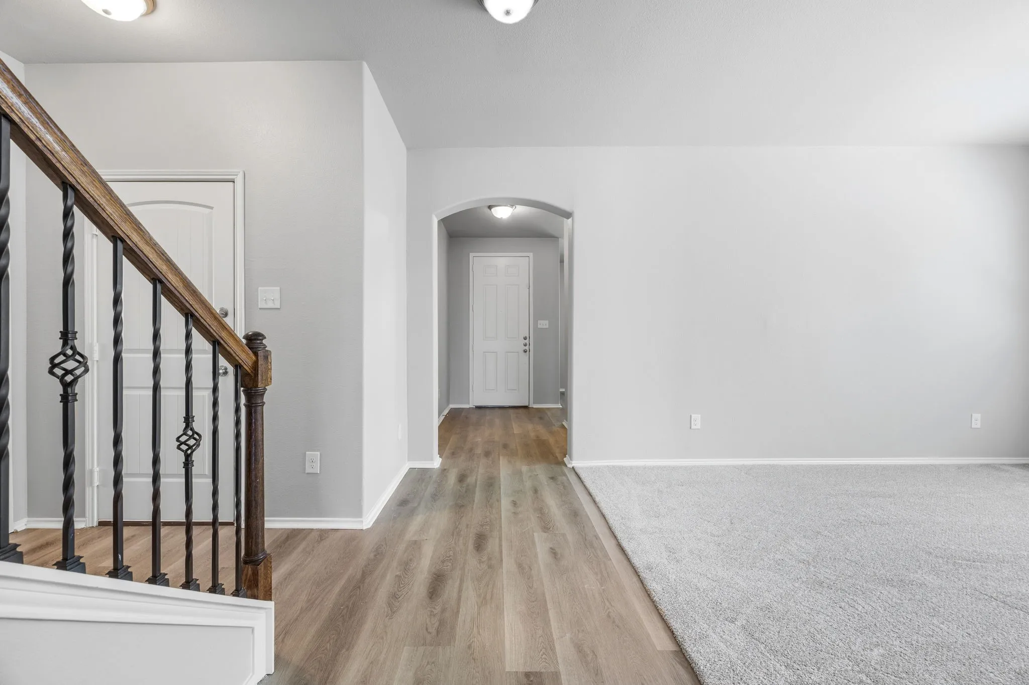 Single Family Residence For Sale in Collin County , 1307 Hidden Valley Drive, Wylie, Texas 75098, 3 Bedroom, 3 Bathroom, 2 Garage spaces, 2,622 Sqft, built in 2013, mls#21369901, Real Estate Agent in Wylie, Homes For Sale in Collin county, Homes For Sale in Wylie, Realtor in Wylie Texas, Real Estate Brokerage Independent Realty Texas, Luminita Cordes Realtor