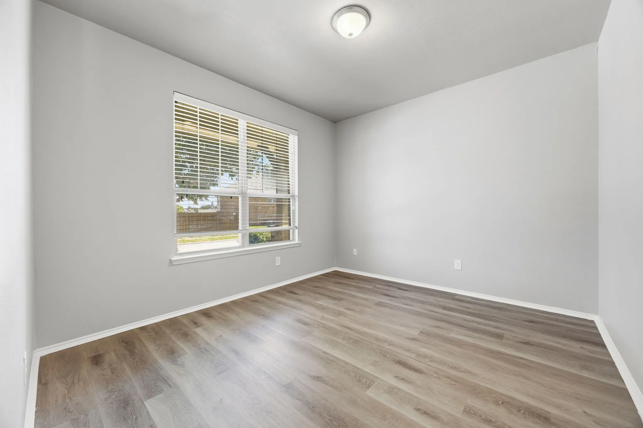 Single Family Residence For Sale in Collin County , 1307 Hidden Valley Drive, Wylie, Texas 75098, 3 Bedroom, 3 Bathroom, 2 Garage spaces, 2,622 Sqft, built in 2013, mls#21369901, Real Estate Agent in Wylie, Homes For Sale in Collin county, Homes For Sale in Wylie, Realtor in Wylie Texas, Real Estate Brokerage Independent Realty Texas, Luminita Cordes Realtor