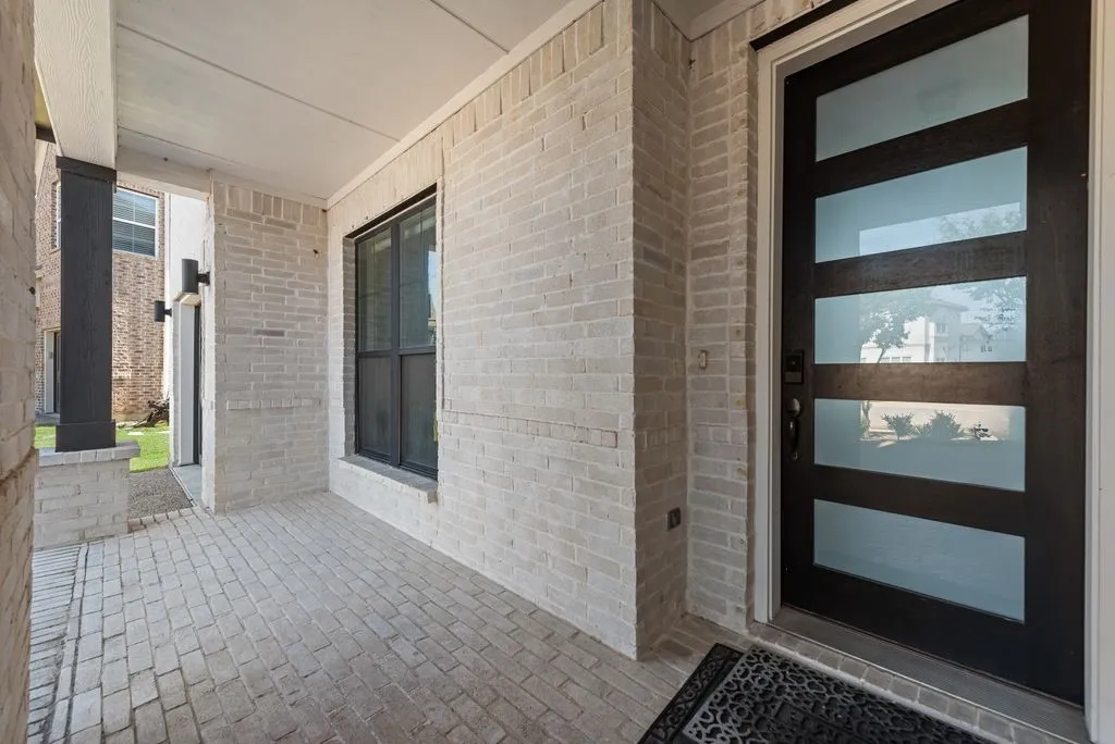 Single Family Residence For Rent in Denton County , 2341 Haft River Road, Frisco, Texas 75034, 4 Bedroom, 4 Bathroom, 3 Garage spaces, 4,077 Sqft, built in 2021, mls#21371552, Real Estate Agent in Frisco, Homes For Rent in Denton county, Homes For Rent in Frisco, Realtor in Frisco Texas, Real Estate Brokerage Independent Realty Texas, Luminita Cordes Realtor