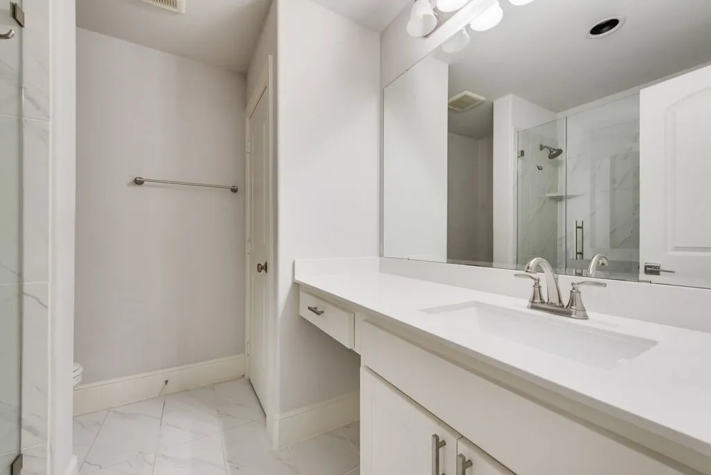 Single Family Residence For Rent in Denton County , 2341 Haft River Road, Frisco, Texas 75034, 4 Bedroom, 4 Bathroom, 3 Garage spaces, 4,077 Sqft, built in 2021, mls#21371552, Real Estate Agent in Frisco, Homes For Rent in Denton county, Homes For Rent in Frisco, Realtor in Frisco Texas, Real Estate Brokerage Independent Realty Texas, Luminita Cordes Realtor