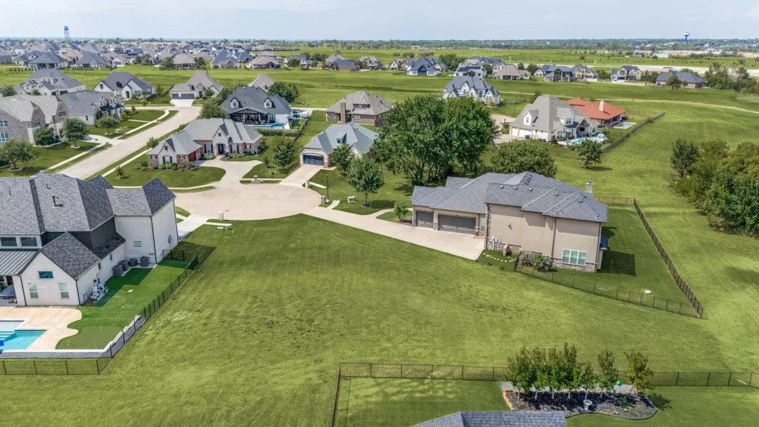 Expansive green spaces surrounding properties