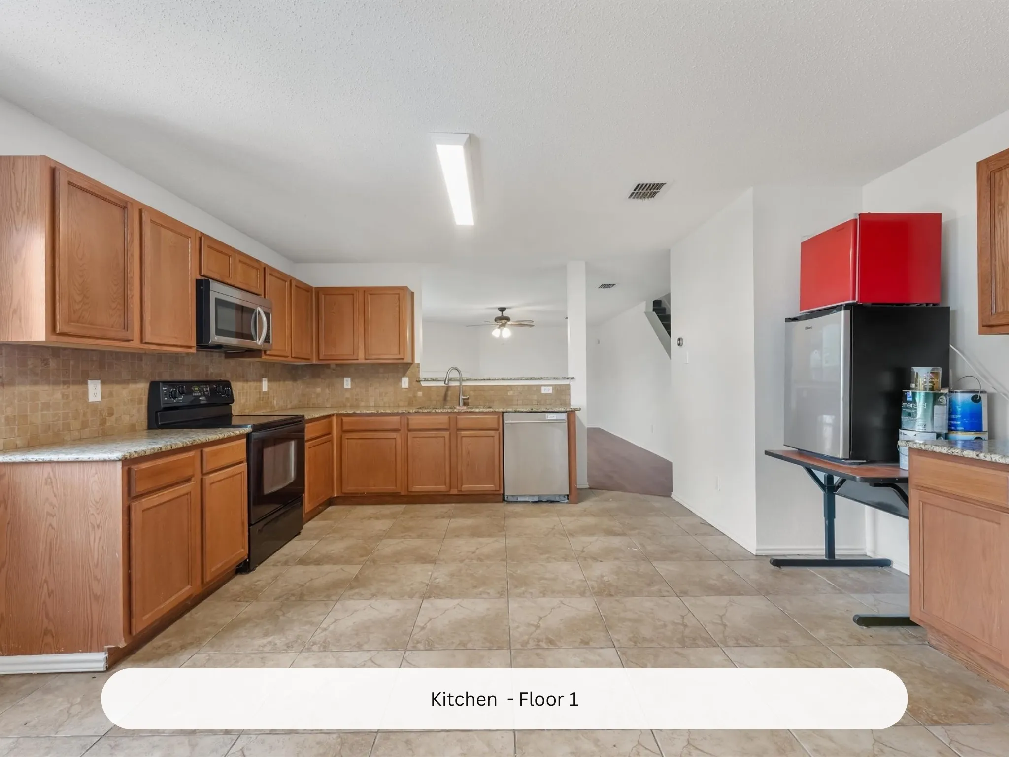 Single Family Residence For Sale in Collin County , 715 Odenville Drive, Wylie, Texas 75098, 5 Bedroom, 3 Bathroom, 2 Garage spaces, 2,756 Sqft, built in 2005, mls#21371011, Real Estate Agent in Wylie, Homes For Sale in Collin county, Homes For Sale in Wylie, Realtor in Wylie Texas, Real Estate Brokerage Independent Realty Texas, Luminita Cordes Realtor