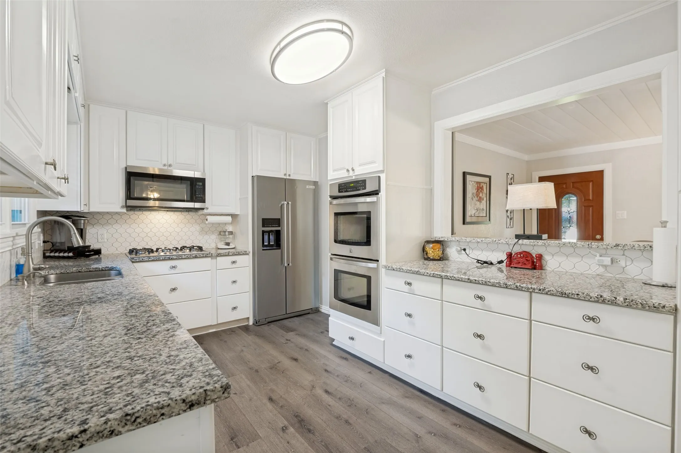 Single Family Residence For Sale in Dallas County , 1515 Francis Street, Carrollton, Texas 75006, 3 Bedroom, 2 Bathroom, 2 Garage spaces, 2,096 Sqft, built in 1951, mls#21368794, Real Estate Agent in Carrollton, Homes For Sale in Dallas county, Homes For Sale in Carrollton, Realtor in Carrollton Texas, Real Estate Brokerage Independent Realty Texas, Luminita Cordes Realtor