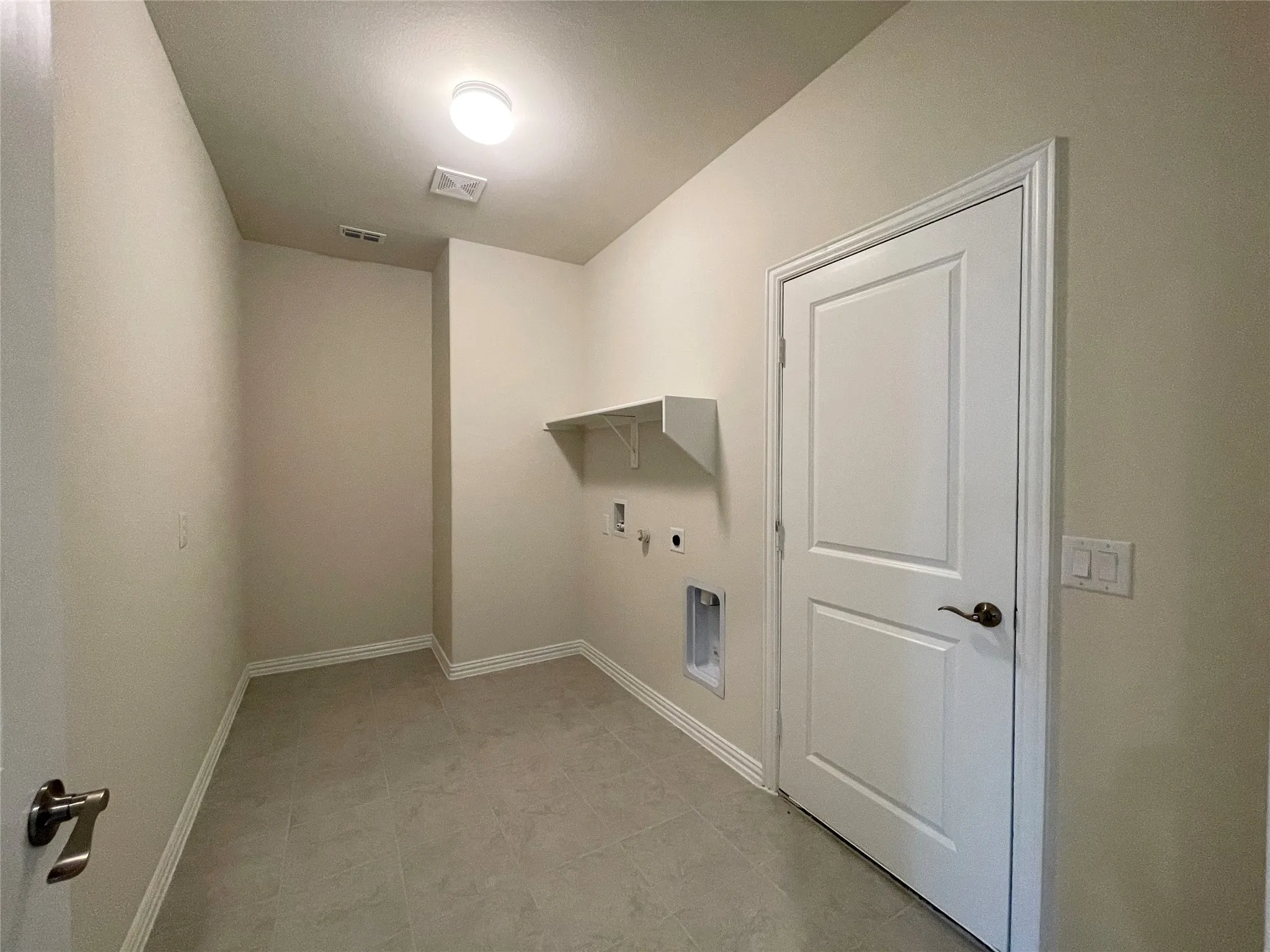 Single Family Residence For Rent in Collin County , 900 Penny Street, Anna, Texas 75409, 5 Bedroom, 4 Bathroom, 2 Garage spaces, 3,071 Sqft, built in 2022, mls#21370207, Real Estate Agent in Anna, Homes For Rent in Collin county, Homes For Rent in Anna, Realtor in Anna Texas, Real Estate Brokerage Independent Realty Texas, Luminita Cordes Realtor