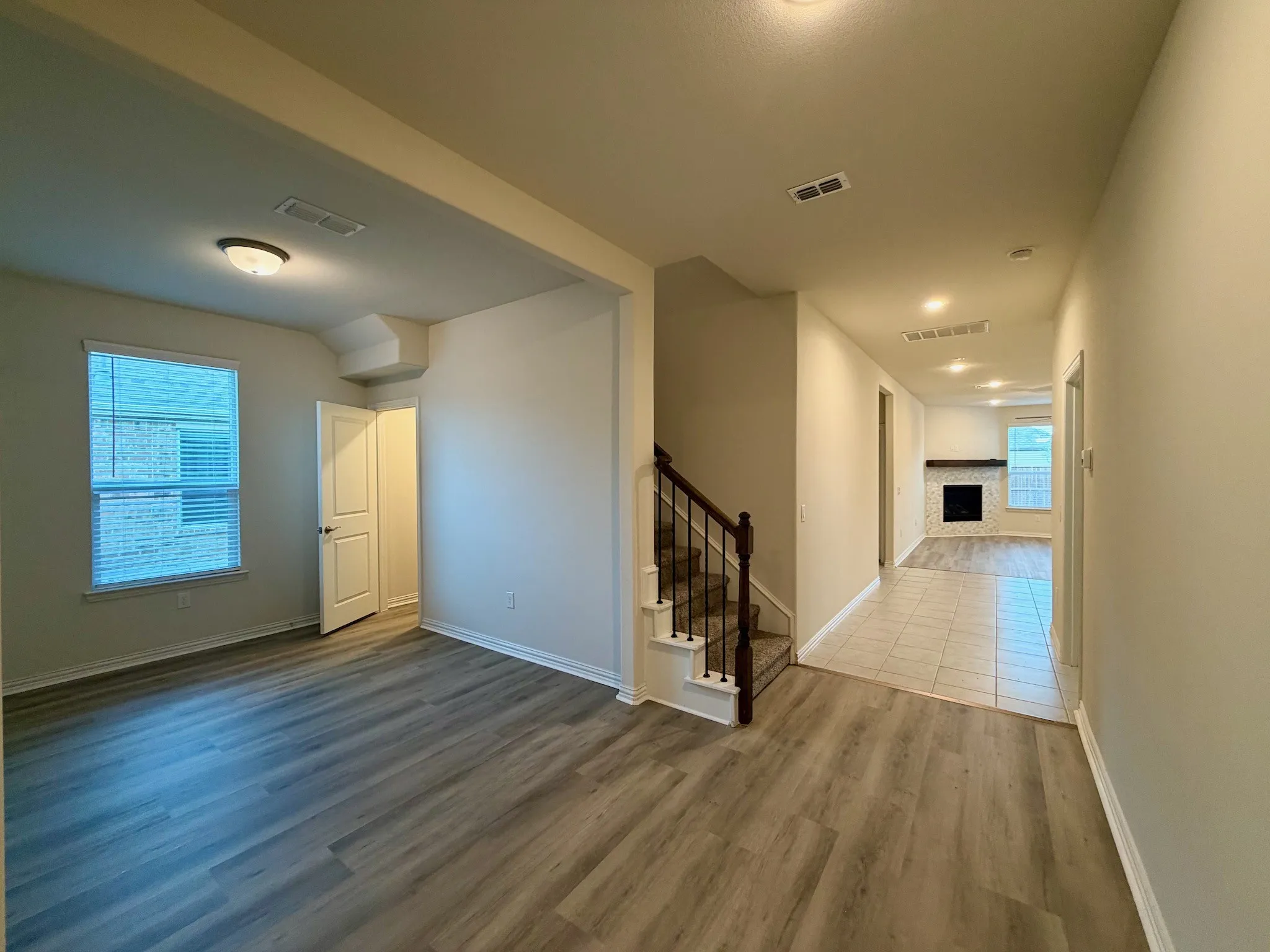 Single Family Residence For Rent in Collin County , 900 Penny Street, Anna, Texas 75409, 5 Bedroom, 4 Bathroom, 2 Garage spaces, 3,071 Sqft, built in 2022, mls#21370207, Real Estate Agent in Anna, Homes For Rent in Collin county, Homes For Rent in Anna, Realtor in Anna Texas, Real Estate Brokerage Independent Realty Texas, Luminita Cordes Realtor