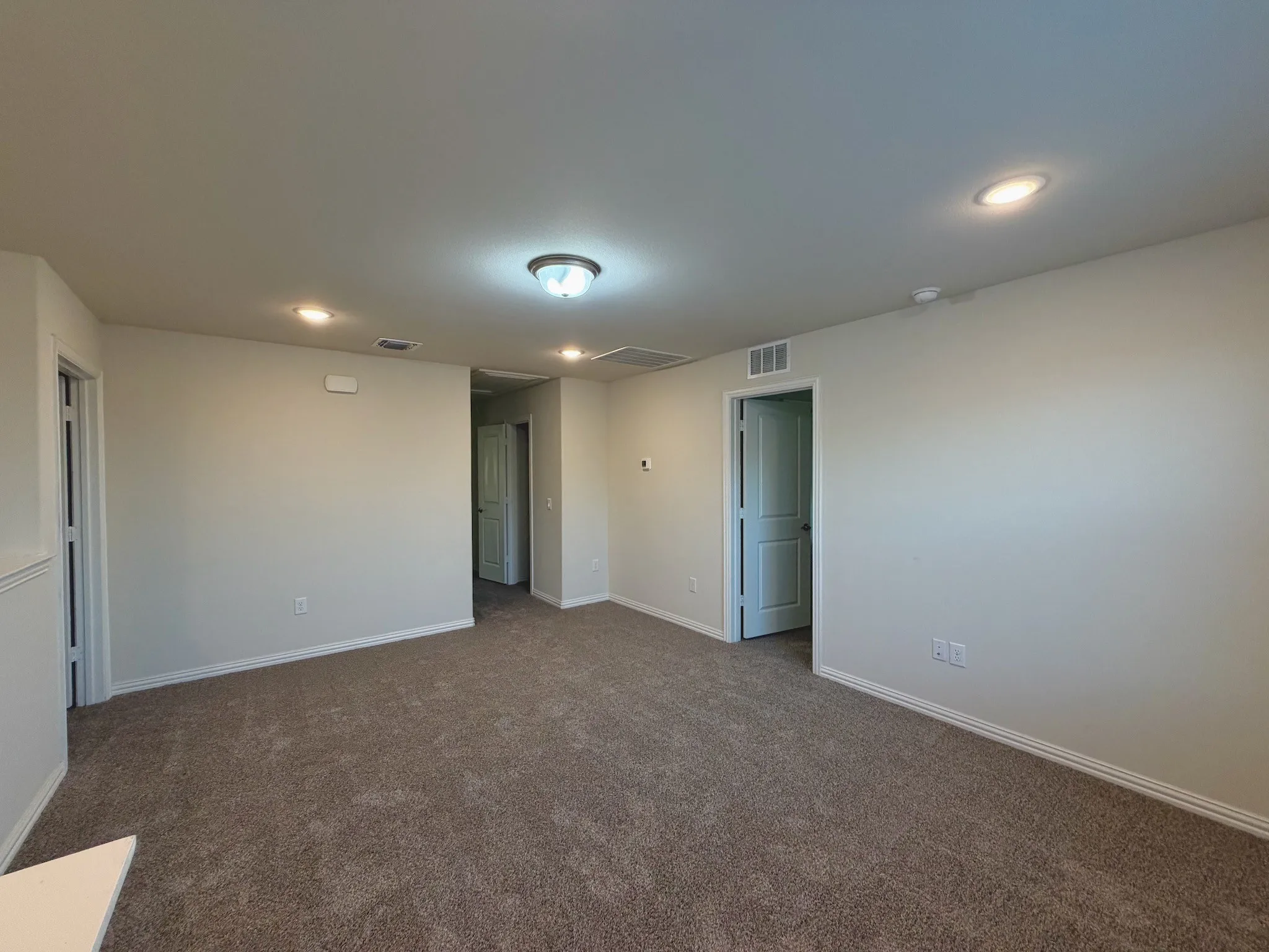 Single Family Residence For Rent in Collin County , 900 Penny Street, Anna, Texas 75409, 5 Bedroom, 4 Bathroom, 2 Garage spaces, 3,071 Sqft, built in 2022, mls#21370207, Real Estate Agent in Anna, Homes For Rent in Collin county, Homes For Rent in Anna, Realtor in Anna Texas, Real Estate Brokerage Independent Realty Texas, Luminita Cordes Realtor