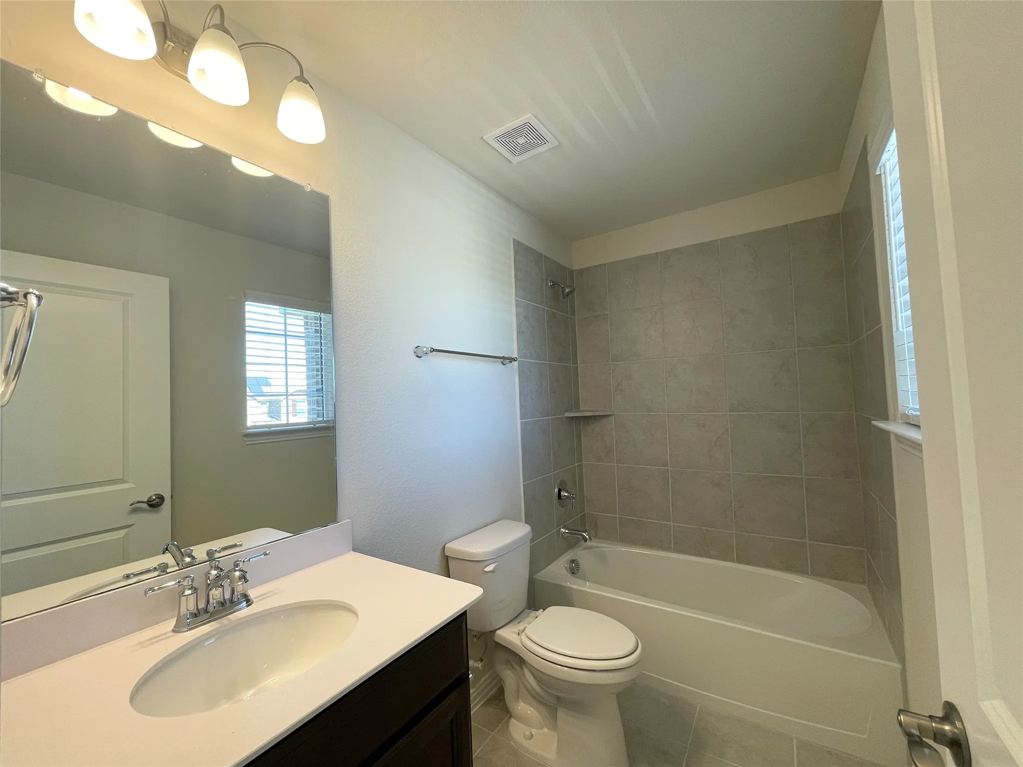 Single Family Residence For Rent in Collin County , 900 Penny Street, Anna, Texas 75409, 5 Bedroom, 4 Bathroom, 2 Garage spaces, 3,071 Sqft, built in 2022, mls#21370207, Real Estate Agent in Anna, Homes For Rent in Collin county, Homes For Rent in Anna, Realtor in Anna Texas, Real Estate Brokerage Independent Realty Texas, Luminita Cordes Realtor