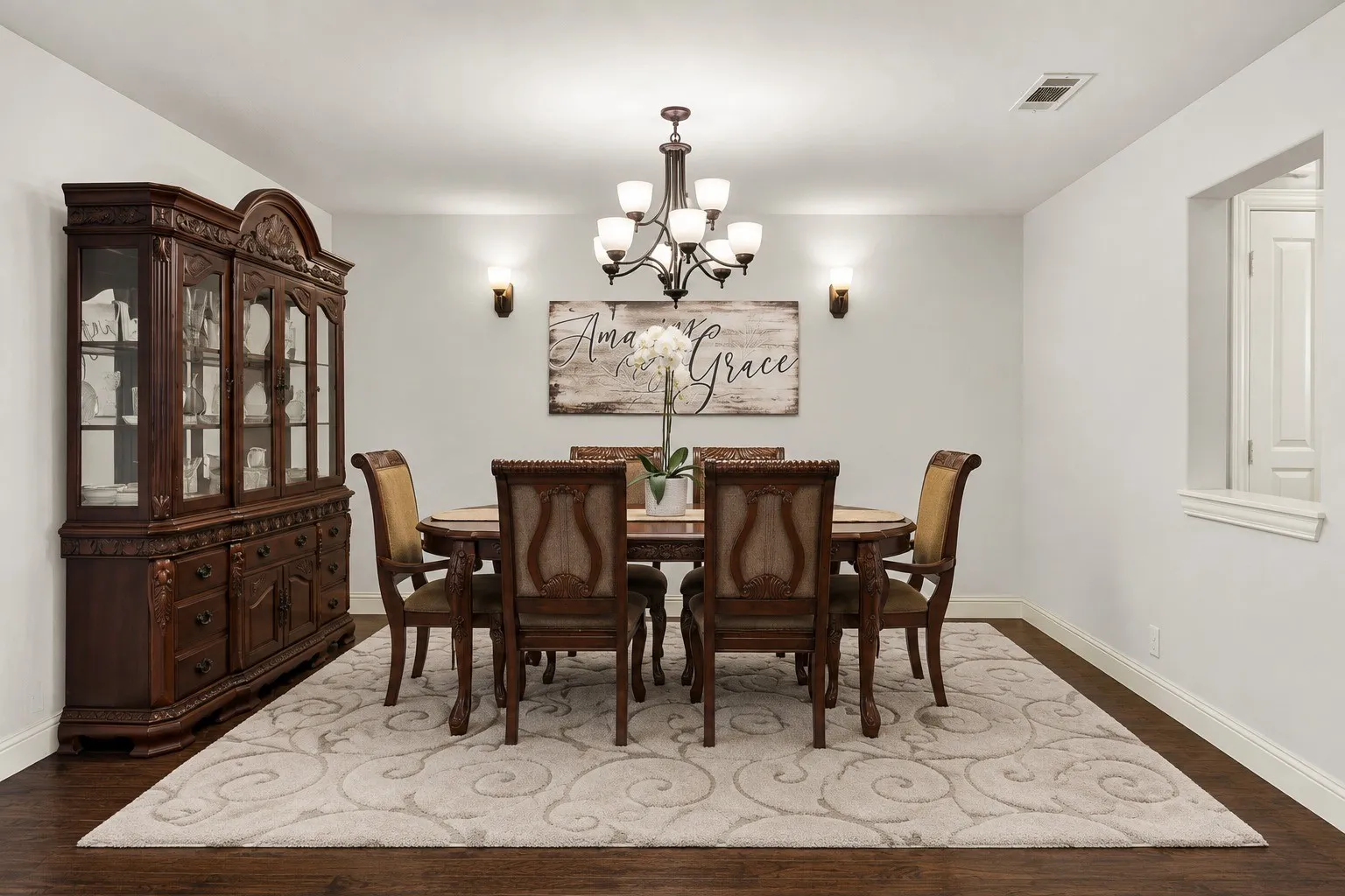 Single Family Residence For Sale in Dallas County , 6300 Sudbury Lane, Mesquite, Texas 75181, 4 Bedroom, 3 Bathroom, 3 Garage spaces, 3,250 Sqft, built in 2018, mls#21371278, Real Estate Agent in Mesquite, Homes For Sale in Dallas county, Homes For Sale in Mesquite, Realtor in Mesquite Texas, Real Estate Brokerage Independent Realty Texas, Luminita Cordes Realtor