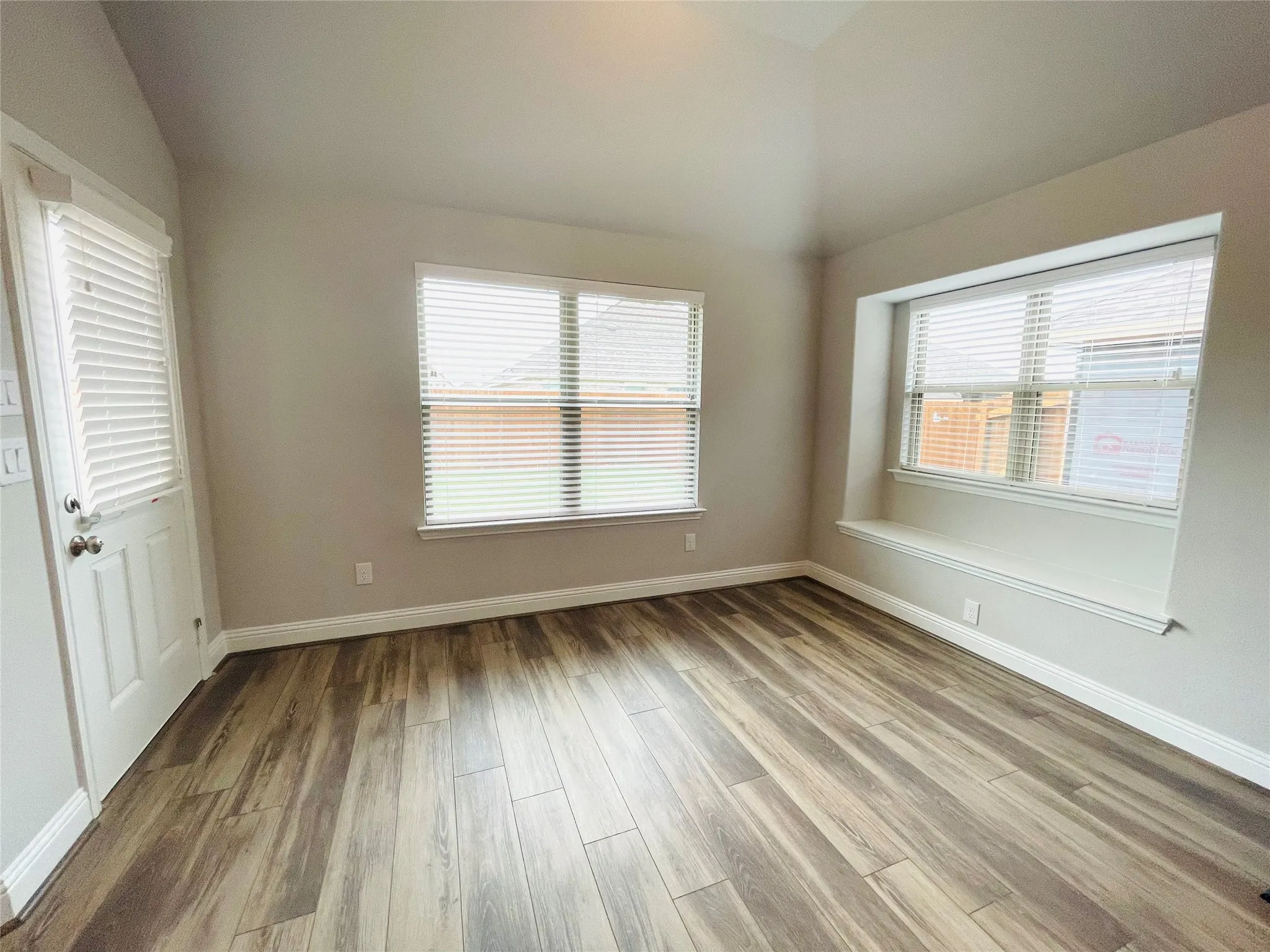 Single Family Residence For Rent in Kaufman County , 337 Van Buren Drive, Forney, Texas 75126, 4 Bedroom, 2 Bathroom, 2 Garage spaces, 2,064 Sqft, built in 2021, mls#21371941, Real Estate Agent in Forney, Homes For Rent in Kaufman county, Homes For Rent in Forney, Realtor in Forney Texas, Real Estate Brokerage Independent Realty Texas, Luminita Cordes Realtor