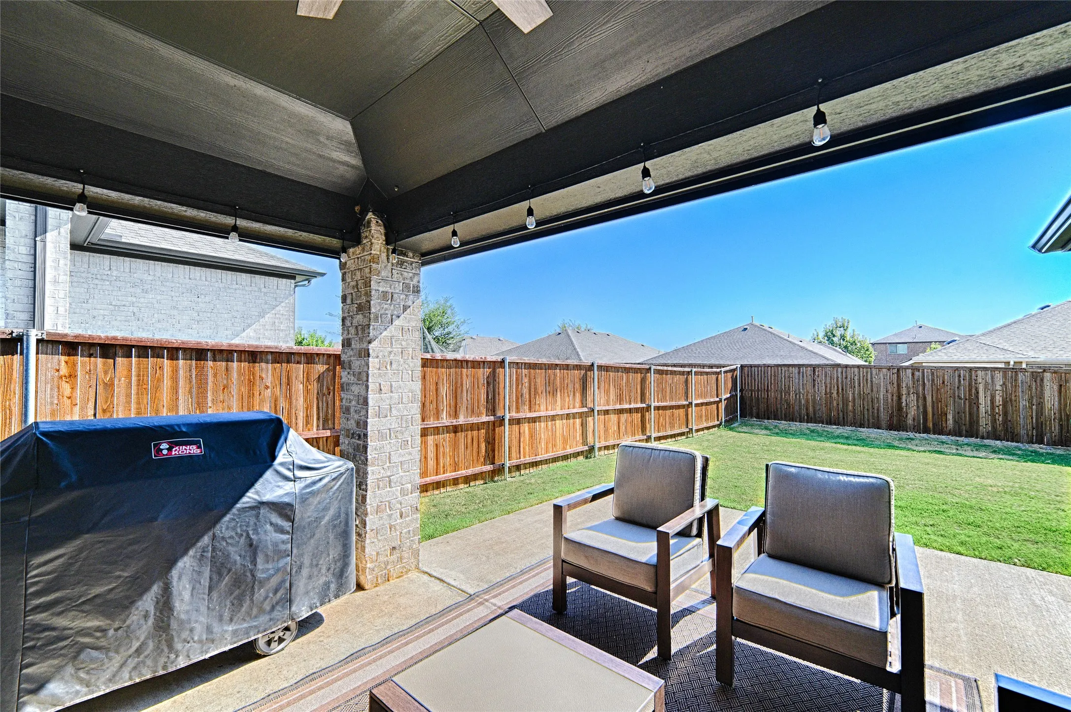 Single Family Residence For Rent in Collin County , 204 Tartane Drive, Anna, Texas 75409, 3 Bedroom, 2 Bathroom, 2 Garage spaces, 1,799 Sqft, built in 2023, mls#21371262, Real Estate Agent in Anna, Homes For Rent in Collin county, Homes For Rent in Anna, Realtor in Anna Texas, Real Estate Brokerage Independent Realty Texas, Luminita Cordes Realtor