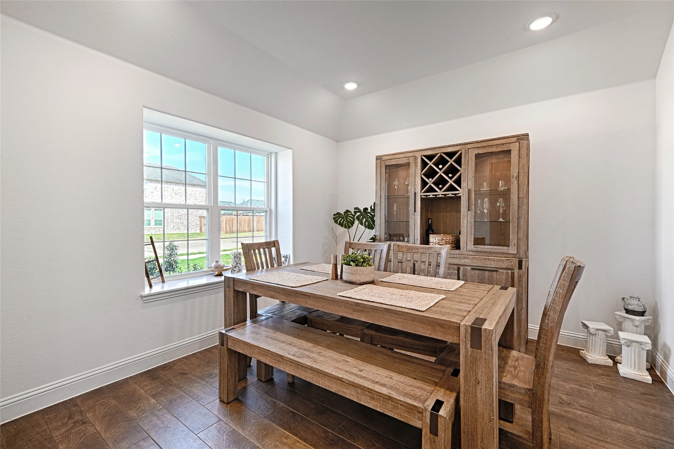Single Family Residence For Rent in Collin County , 204 Tartane Drive, Anna, Texas 75409, 3 Bedroom, 2 Bathroom, 2 Garage spaces, 1,799 Sqft, built in 2023, mls#21371262, Real Estate Agent in Anna, Homes For Rent in Collin county, Homes For Rent in Anna, Realtor in Anna Texas, Real Estate Brokerage Independent Realty Texas, Luminita Cordes Realtor